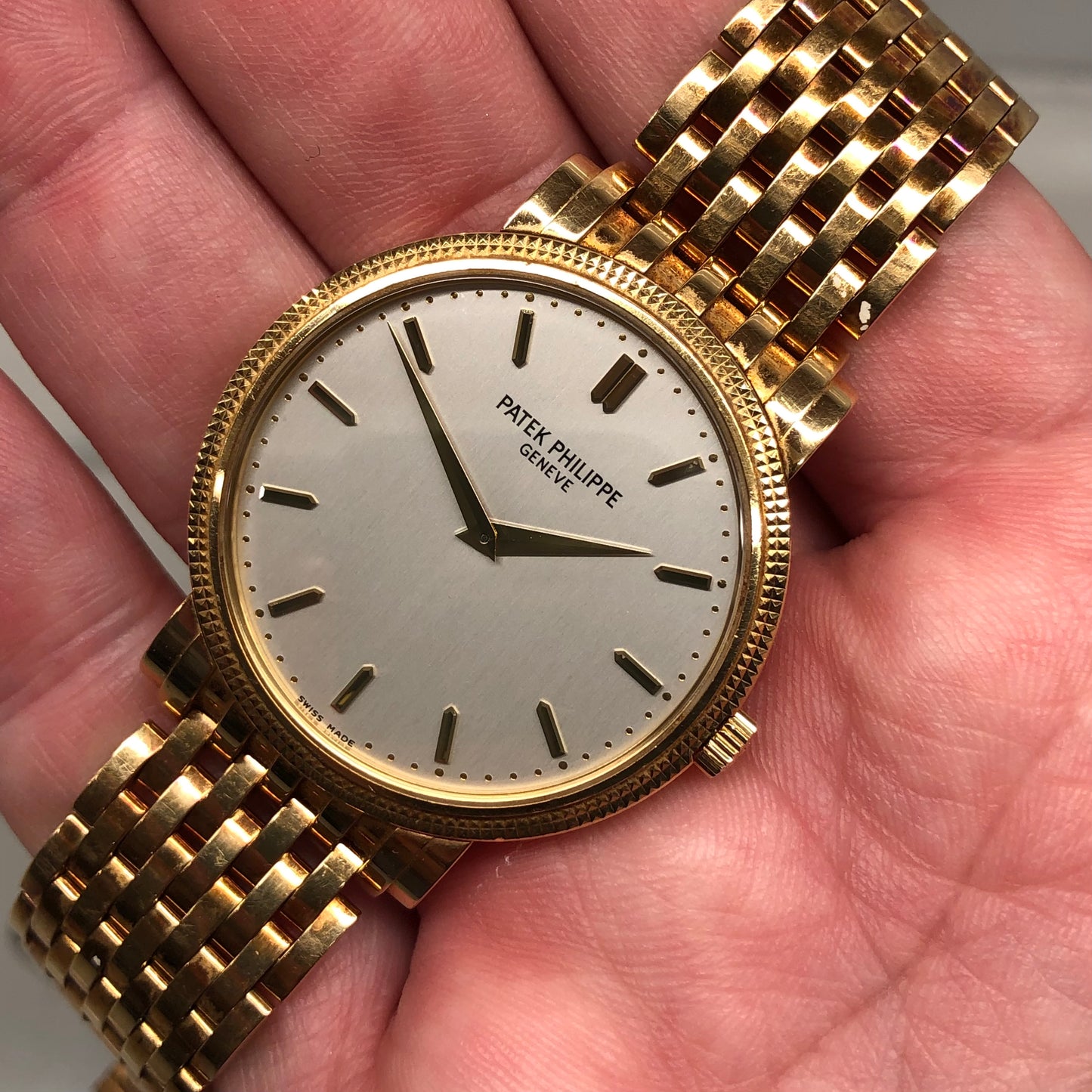 Patek Philippe Calatrava 5120/1J 18K Yellow Gold Automatic Wristwatch with Box - HASHTAGWATCHCO