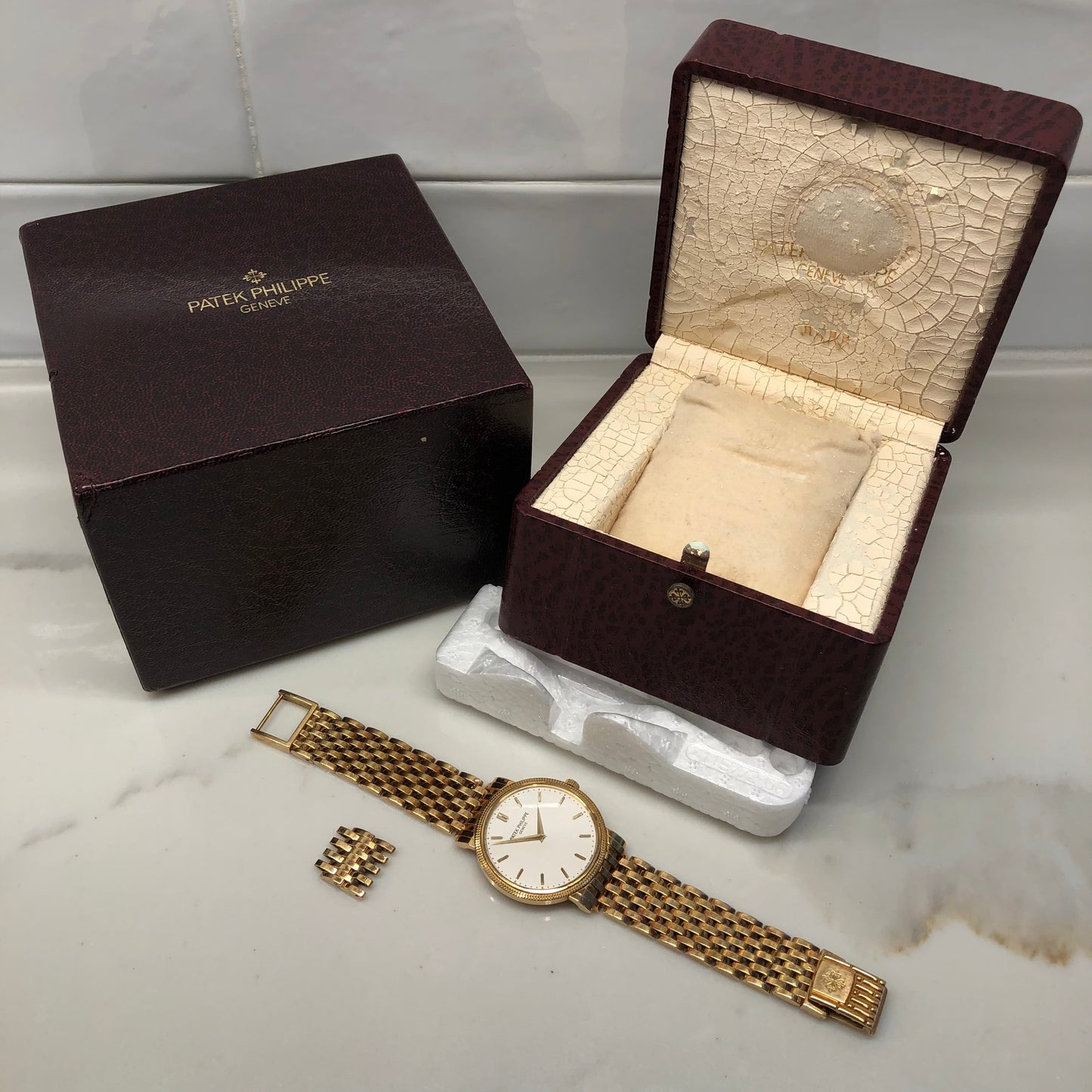 Patek Philippe Calatrava 5120/1J 18K Yellow Gold Automatic Wristwatch with Box - HASHTAGWATCHCO