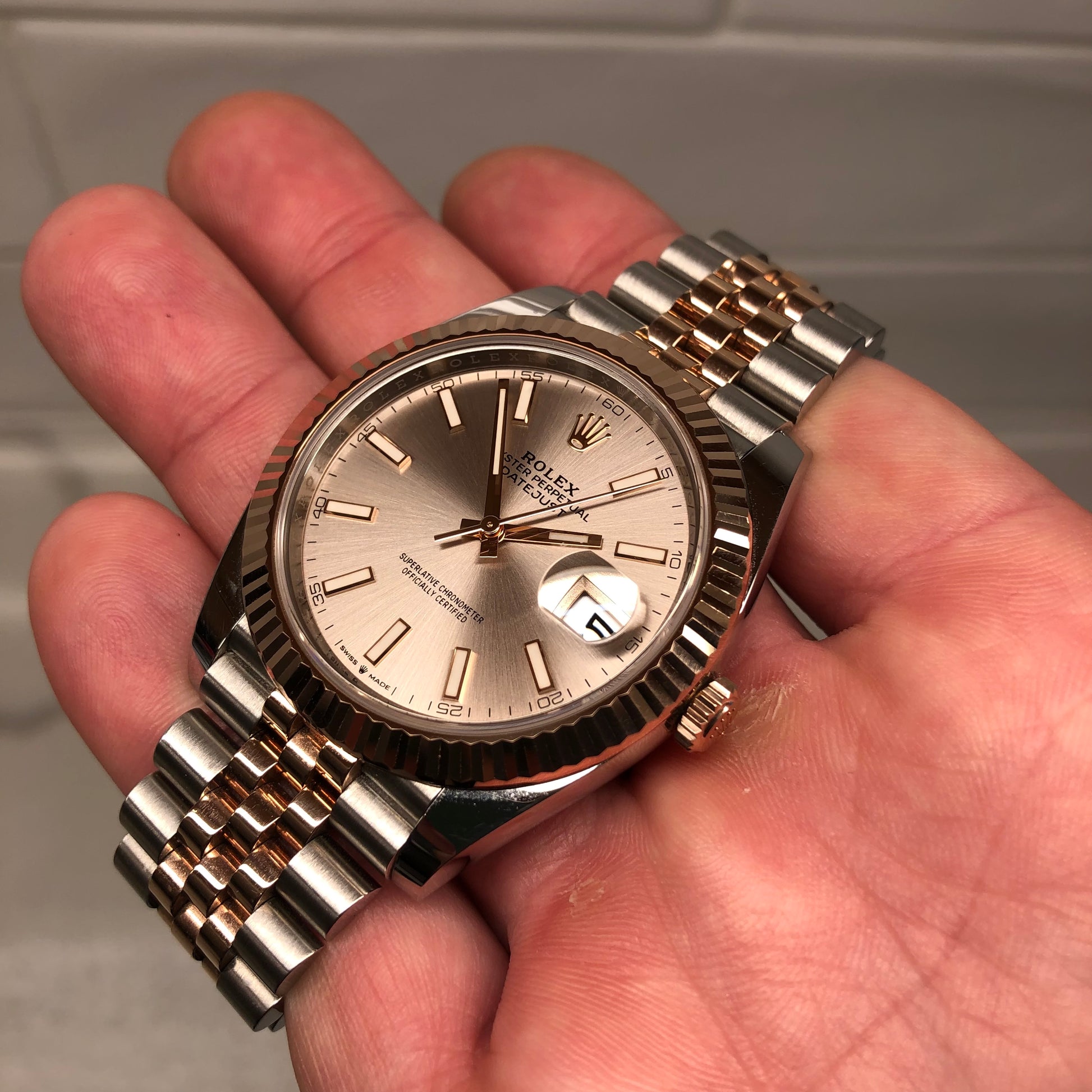 2021 Rolex Datejust 126331 Sundust Rose Gold Fluted 41mm Two Tone