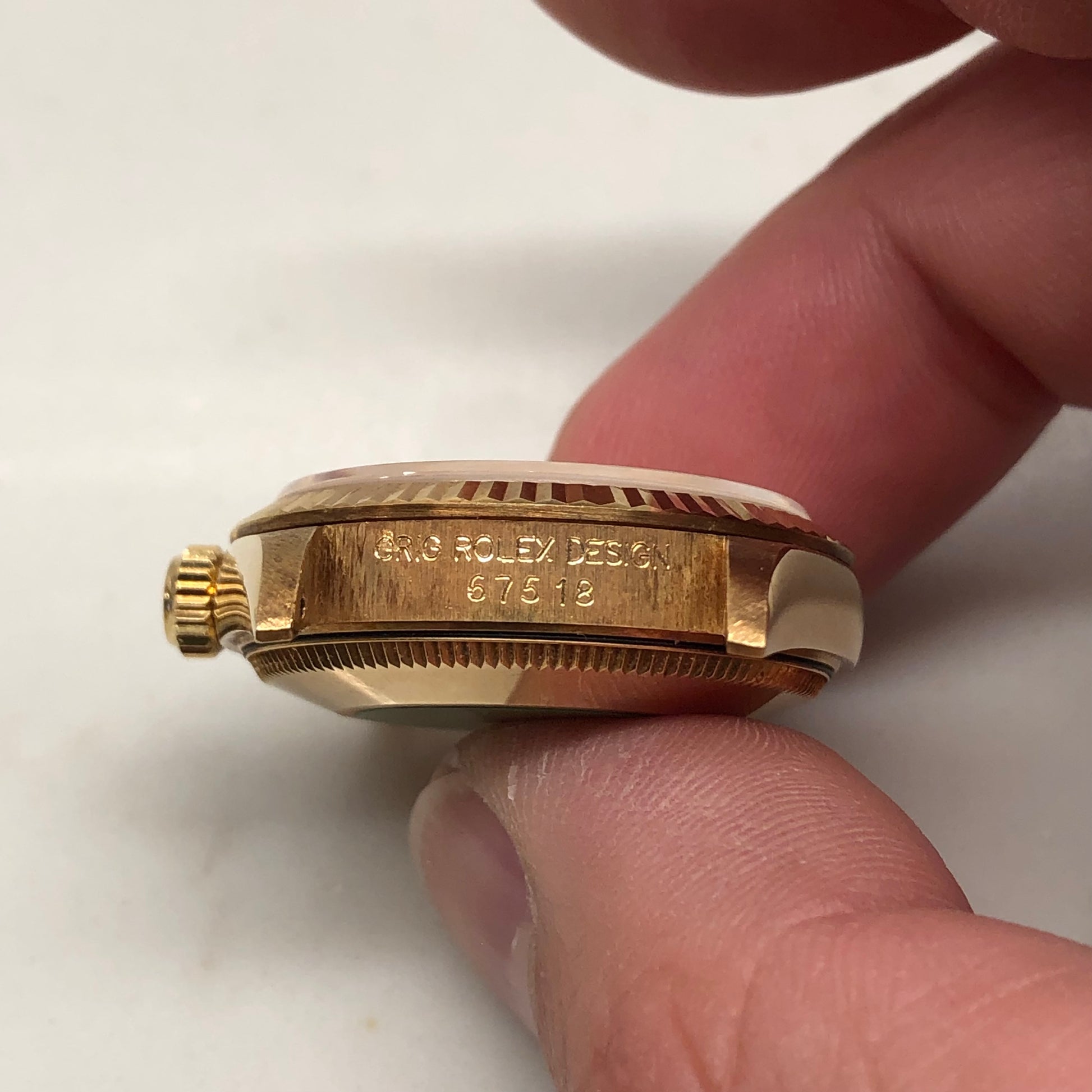 1989 Rolex Oyster Perpetual 67518 Champagne Dial 18K Yellow Gold Wristwatch - HASHTAGWATCHCO