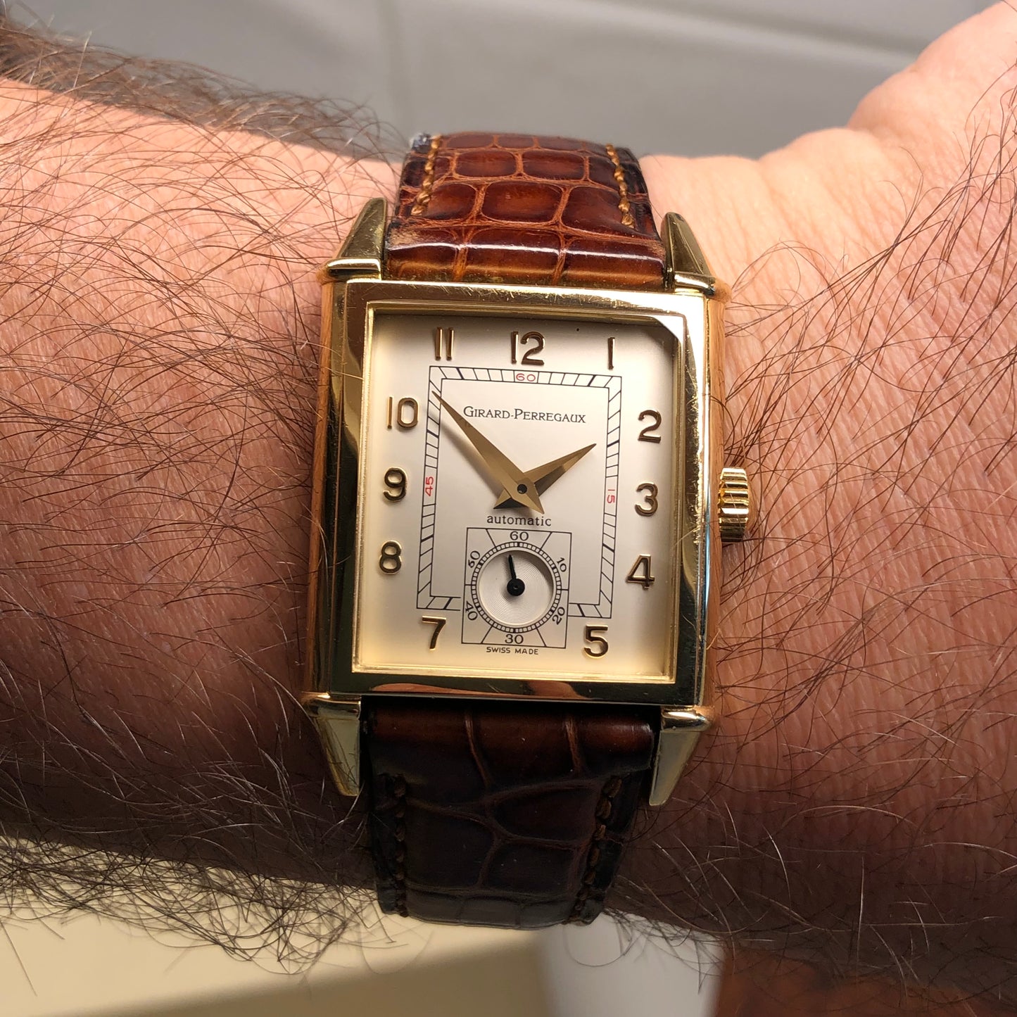 Girard Perregaux Vintage 1945 18K Yellow Gold 25940 Automatic Wristwatch with Box and Booklets - HASHTAGWATCHCO
