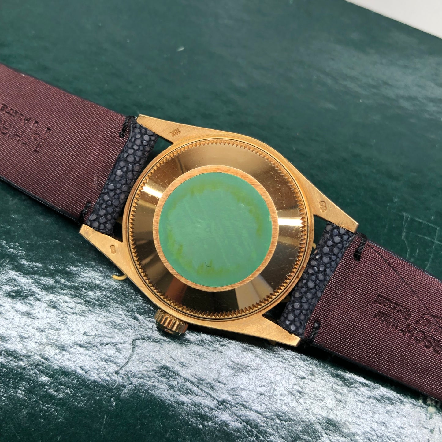 1989 Rolex Oyster Perpetual 67518 Champagne Dial 18K Yellow Gold Wristwatch - HASHTAGWATCHCO