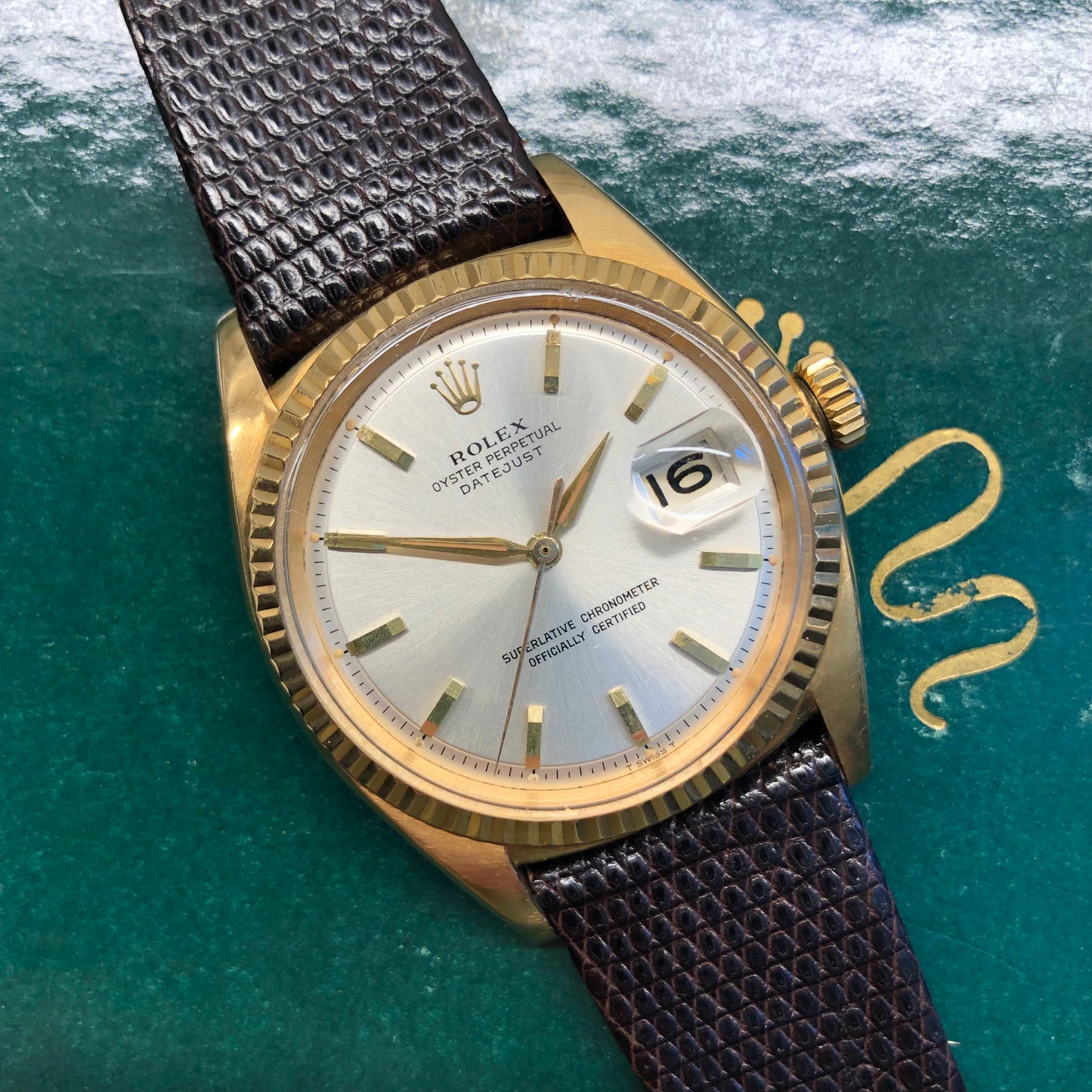 1962 Rolex Datejust 1601 18K Yellow Gold Sword Hands Automatic Wristwatch - Hashtag Watch Company