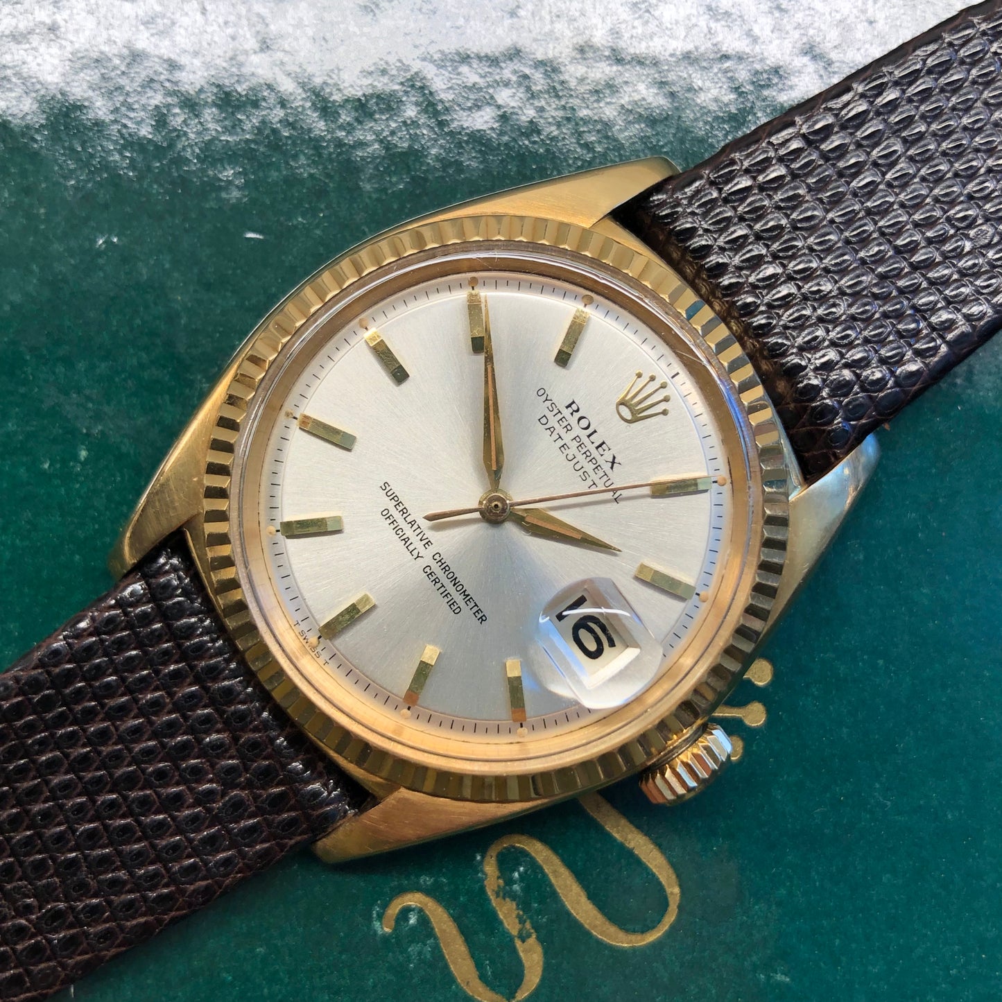 1962 Rolex Datejust 1601 18K Yellow Gold Sword Hands Automatic Wristwatch - Hashtag Watch Company