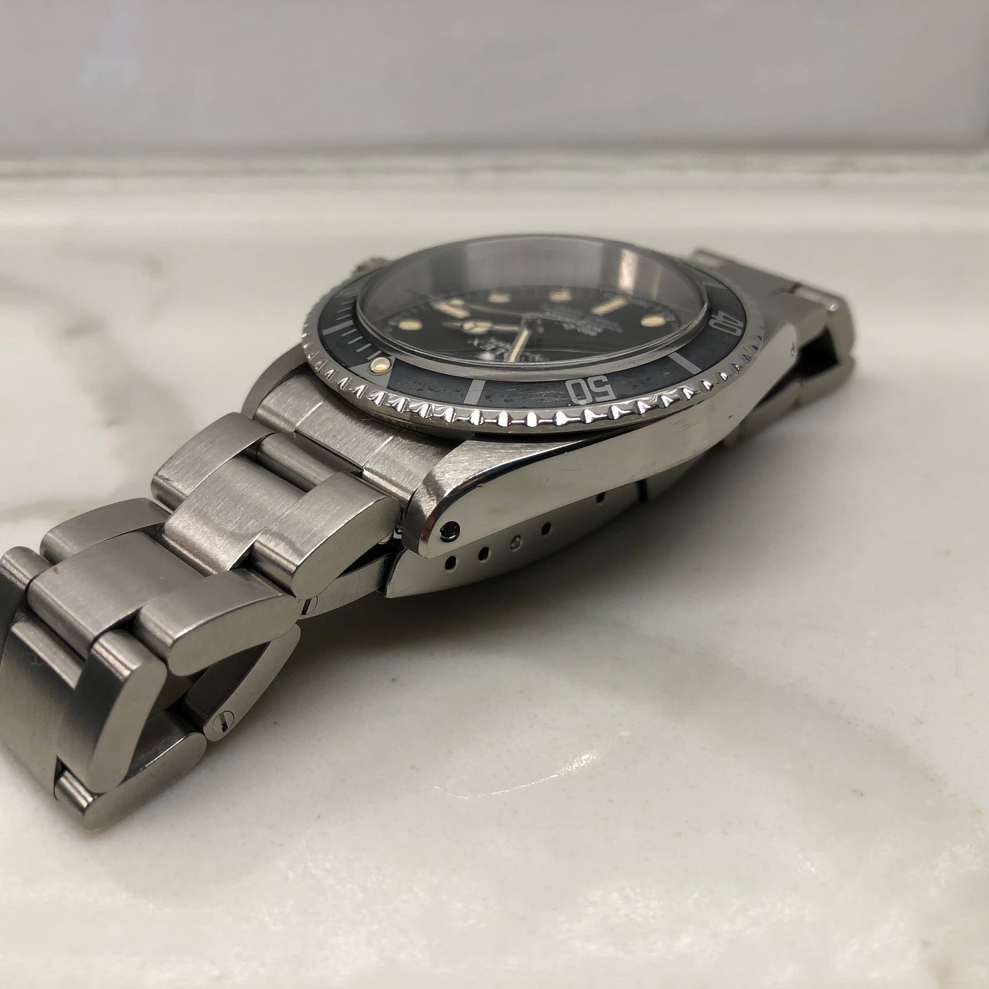 1971 Rolex Submariner 5512 Stainless Steel Oyster Automatic Serif Font Wristwatch - HASHTAGWATCHCO