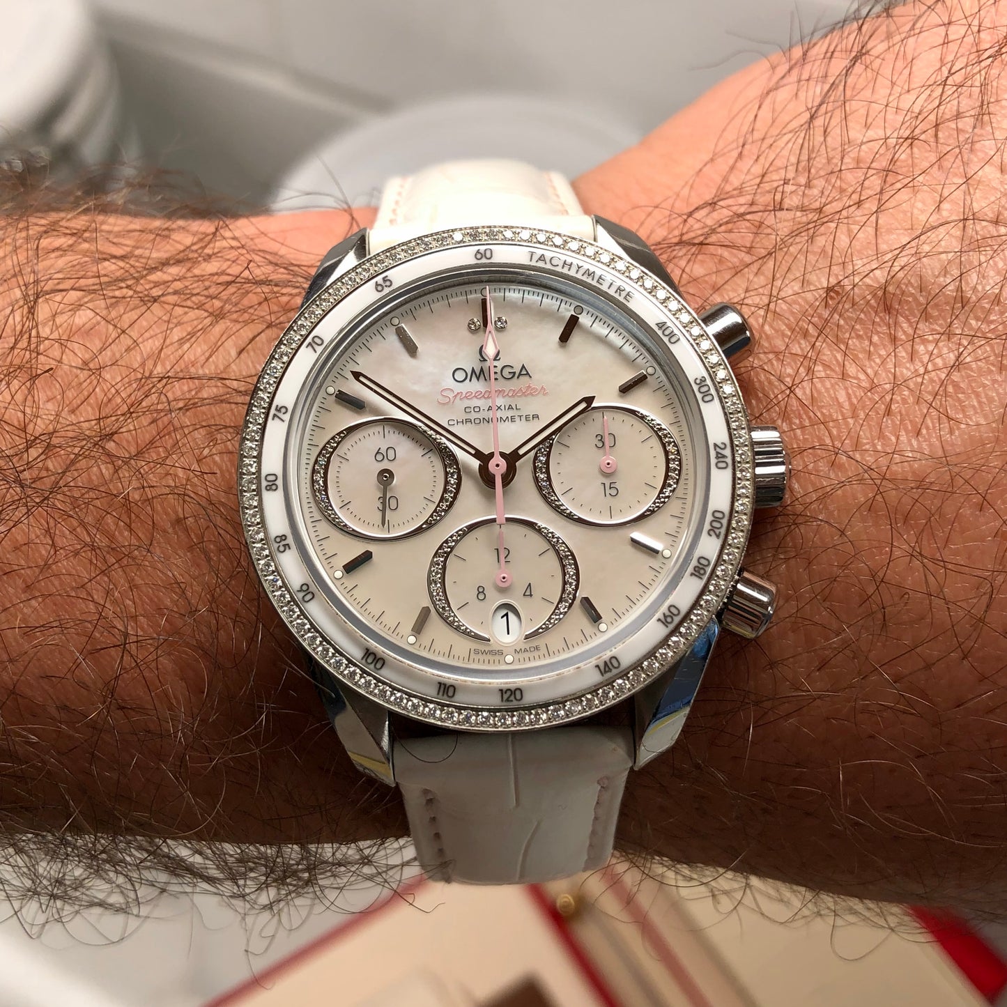 2022 Omega Speedmaster 38 Chronograph 324.38.38.50.55.001 Diamond MOP Dial and Bezel Automatic Wristwatch with Box