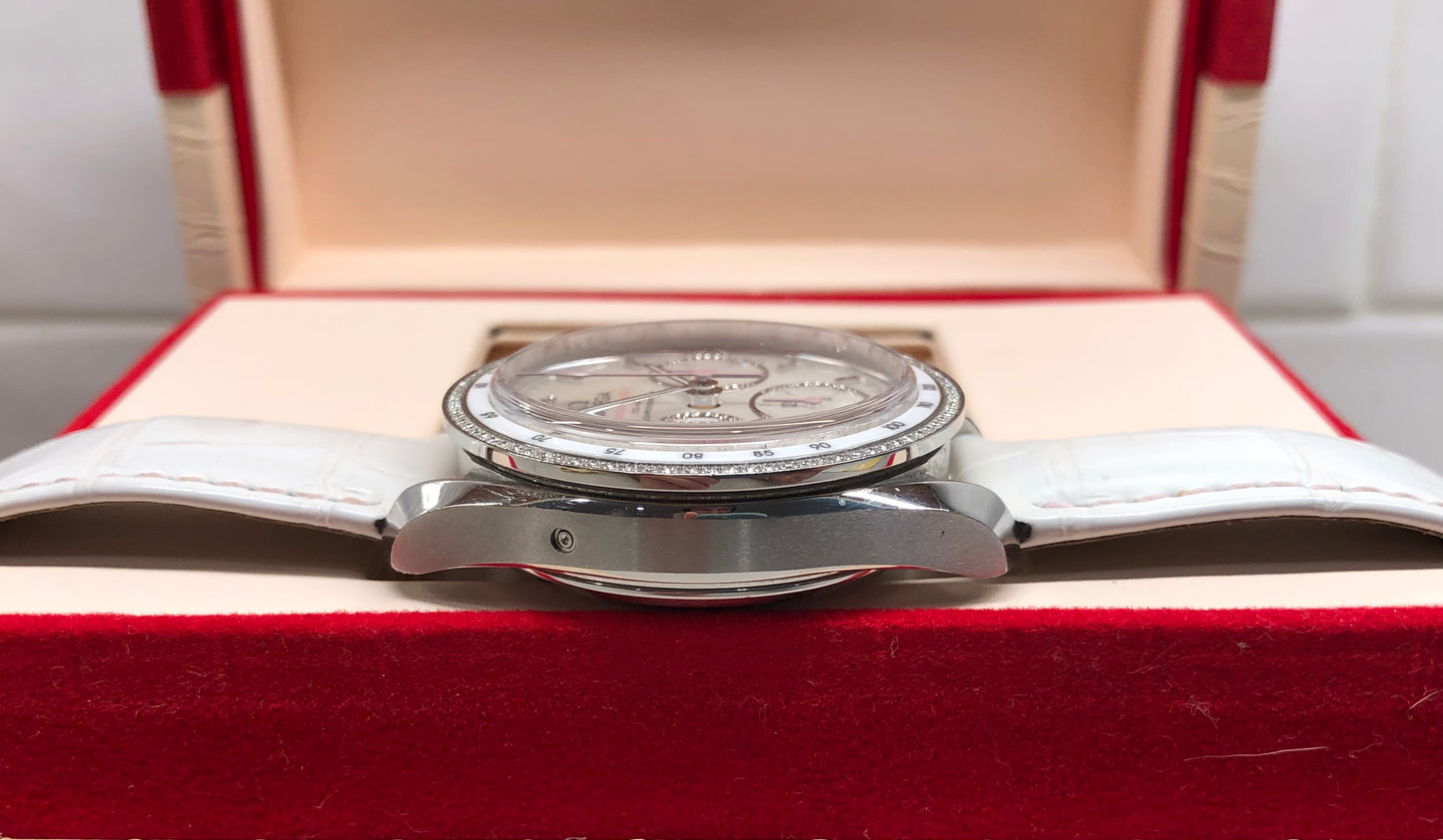 2022 Omega Speedmaster 38 Chronograph 324.38.38.50.55.001 Diamond MOP Dial and Bezel Automatic Wristwatch with Box