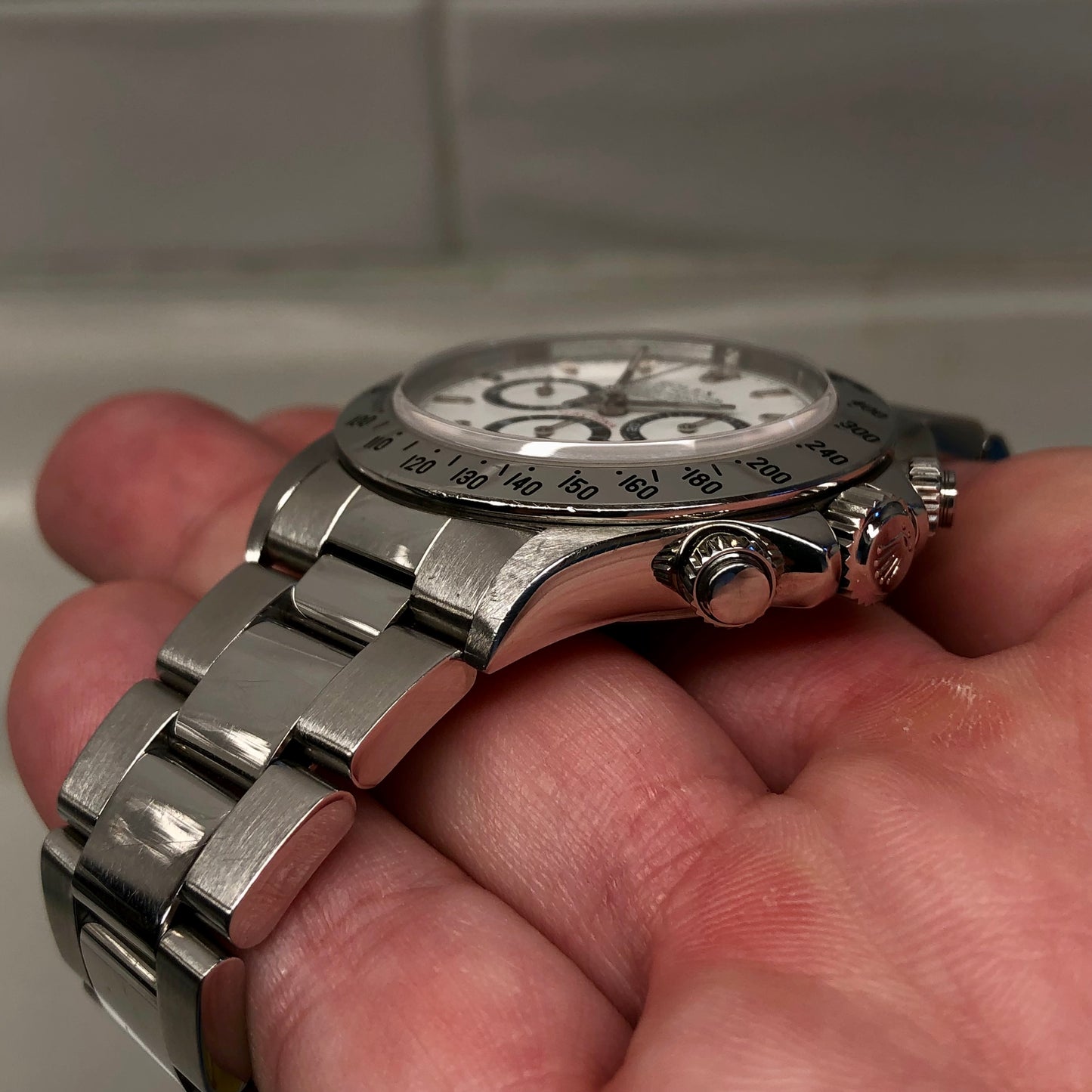 1996 Rolex Daytona 16520 White Steel Automatic Chronograph Wristwatch with Box and Papers - HASHTAGWATCHCO