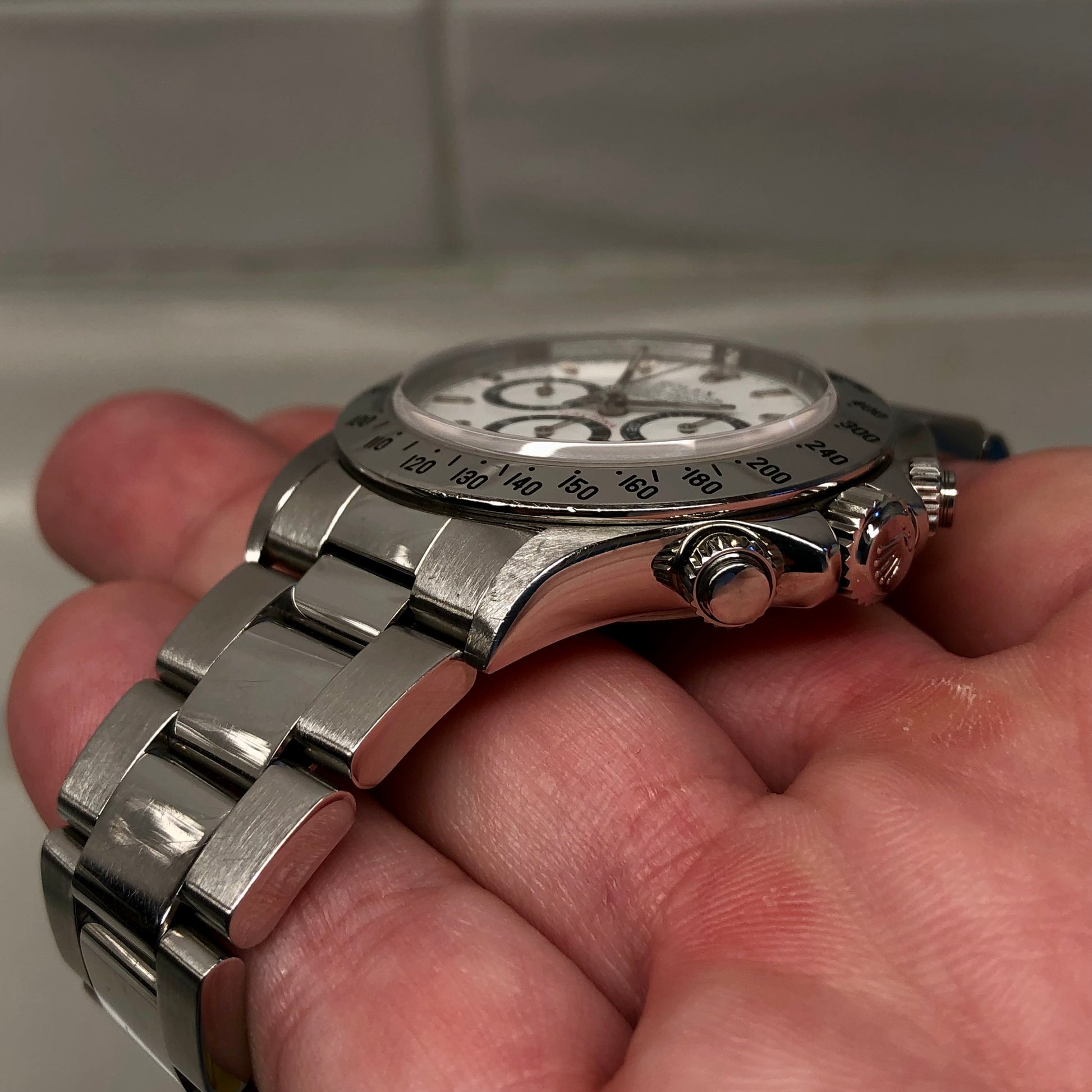 1996 Rolex Daytona 16520 White Steel Automatic Chronograph Wristwatch with Box and Papers - HASHTAGWATCHCO