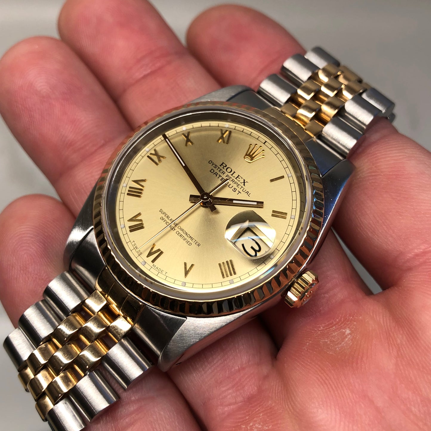 1988 Rolex Datejust 16233 Two Tone Champagne Roman Jubilee Wristwatch