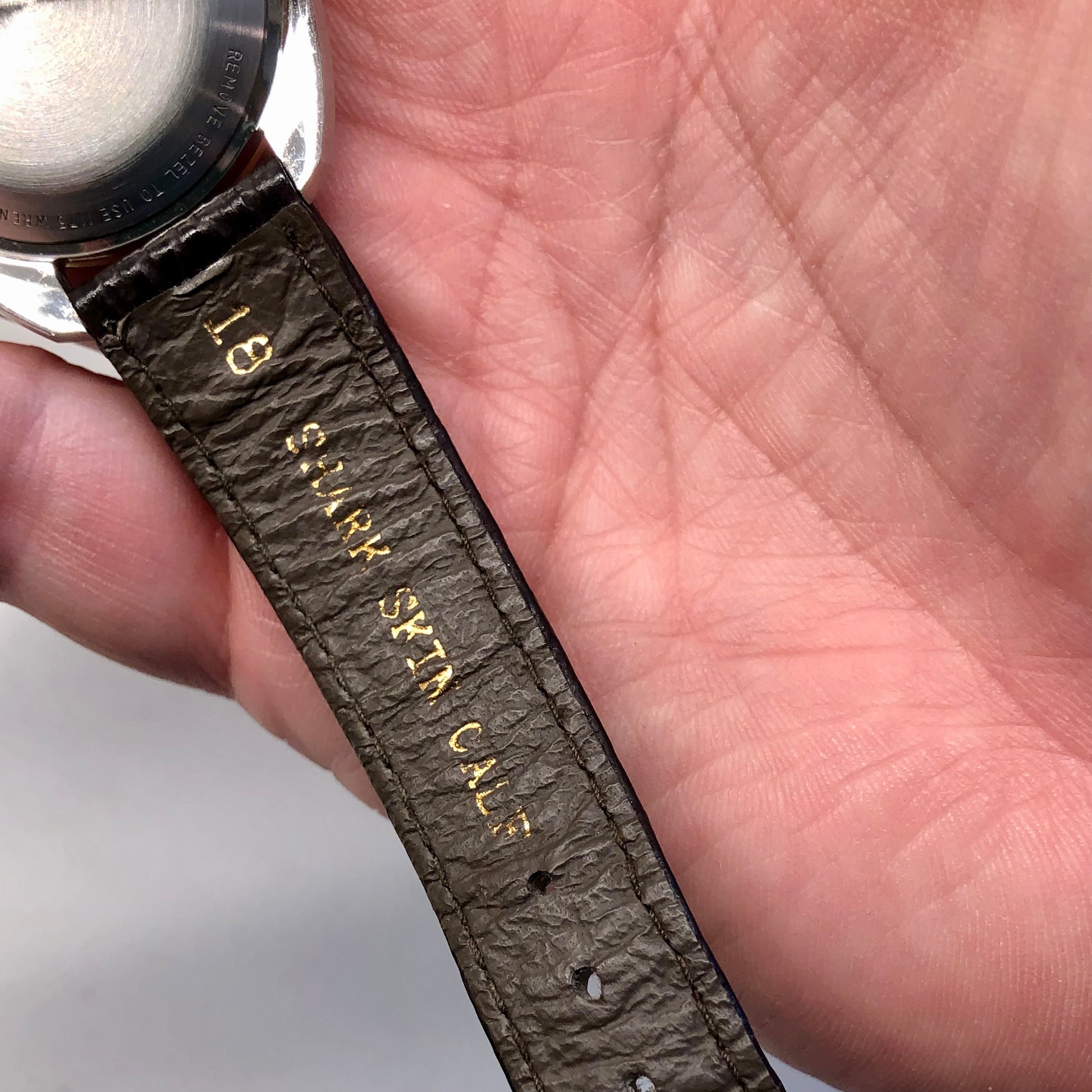 1960s Longines Ultra-Chron Burgundy Oxblood Caliber 431 Hi-Beat Automatic Two Tone Wristwatch - HASHTAGWATCHCO