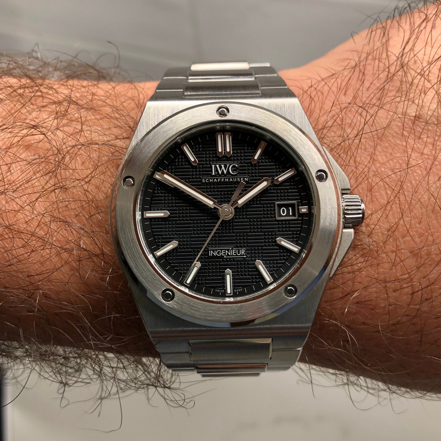 2024 IWC Ingenieur Automatic 40 IW328901 Black Dial Men's Watch with Box and Papers