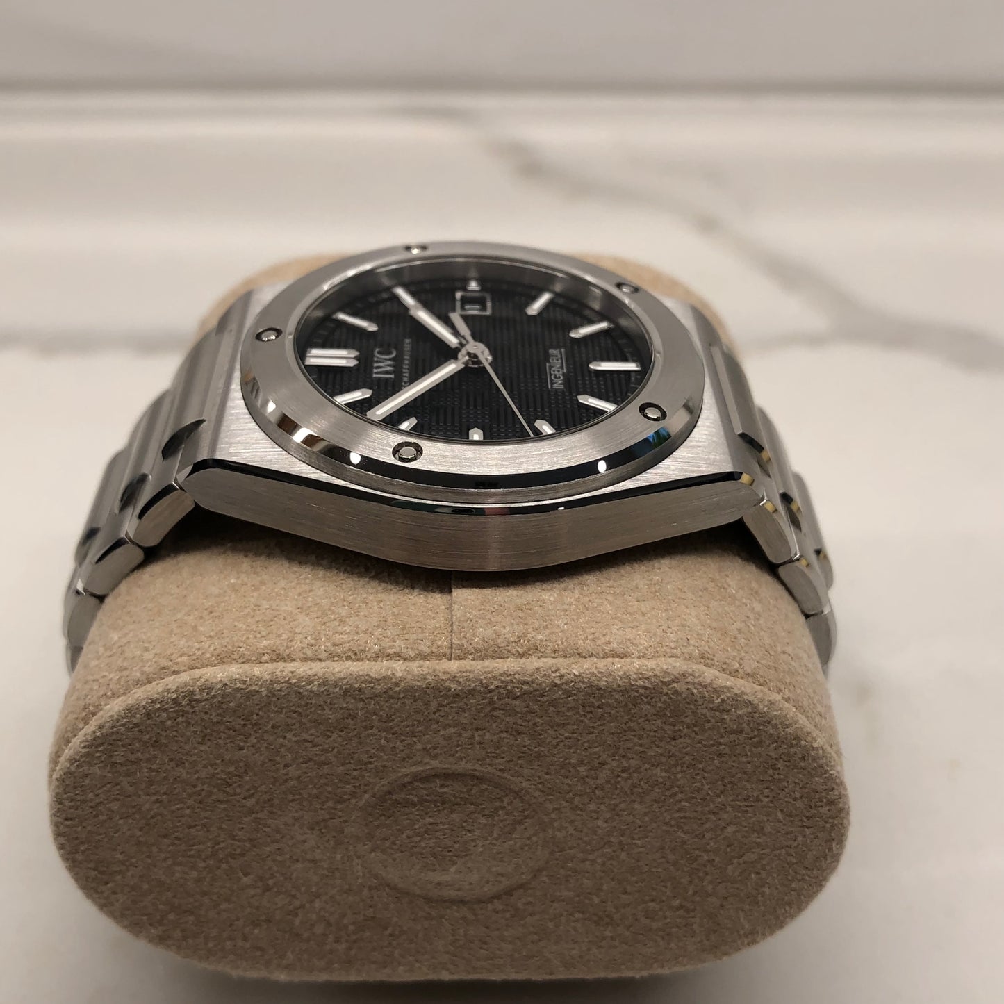 2024 IWC Ingenieur Automatic 40 IW328901 Black Dial Men's Watch with Box and Papers