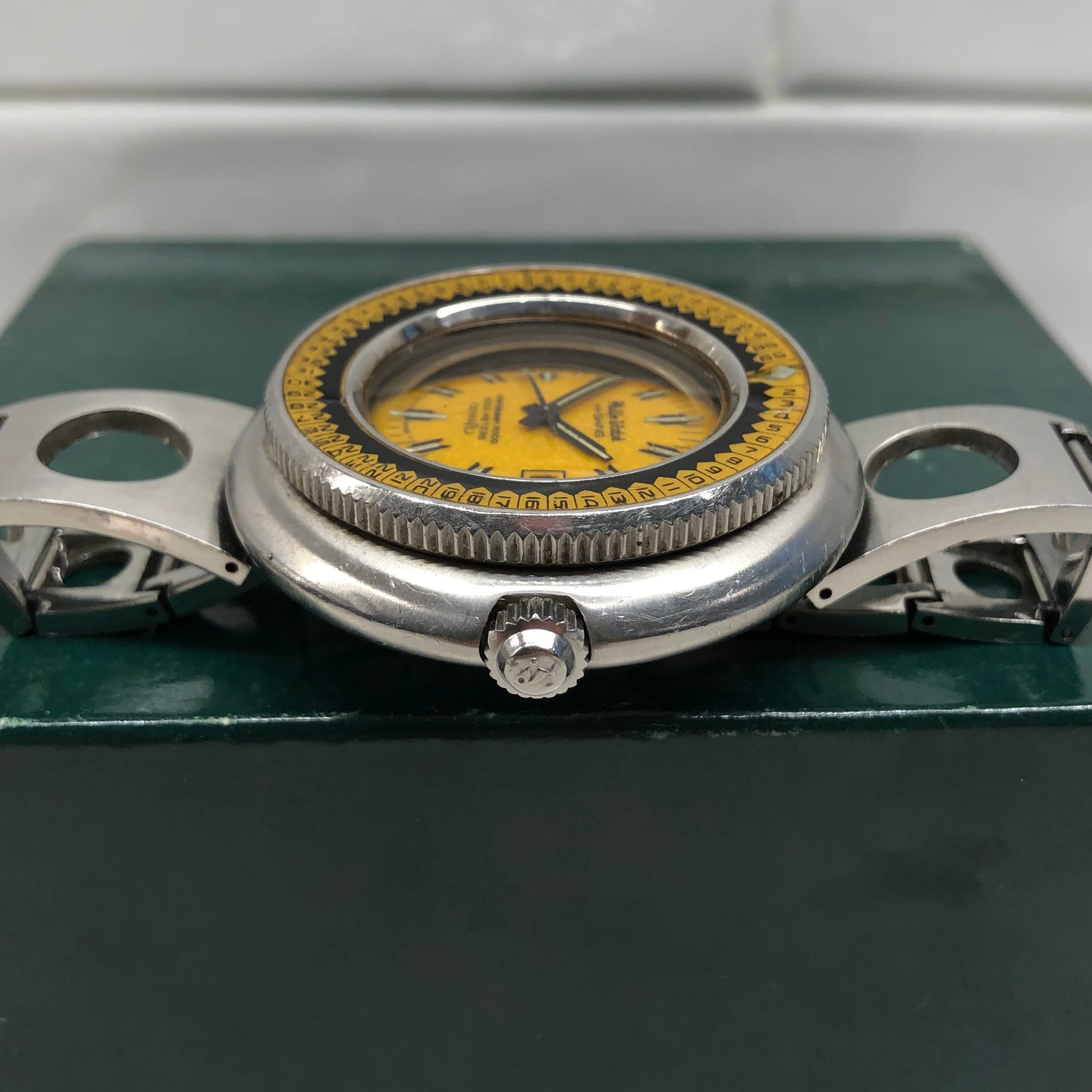 Vintage Philip Watch Hi Swing Caribbean 2000 Yellow Diving Automatic Wristwatch - HASHTAGWATCHCO