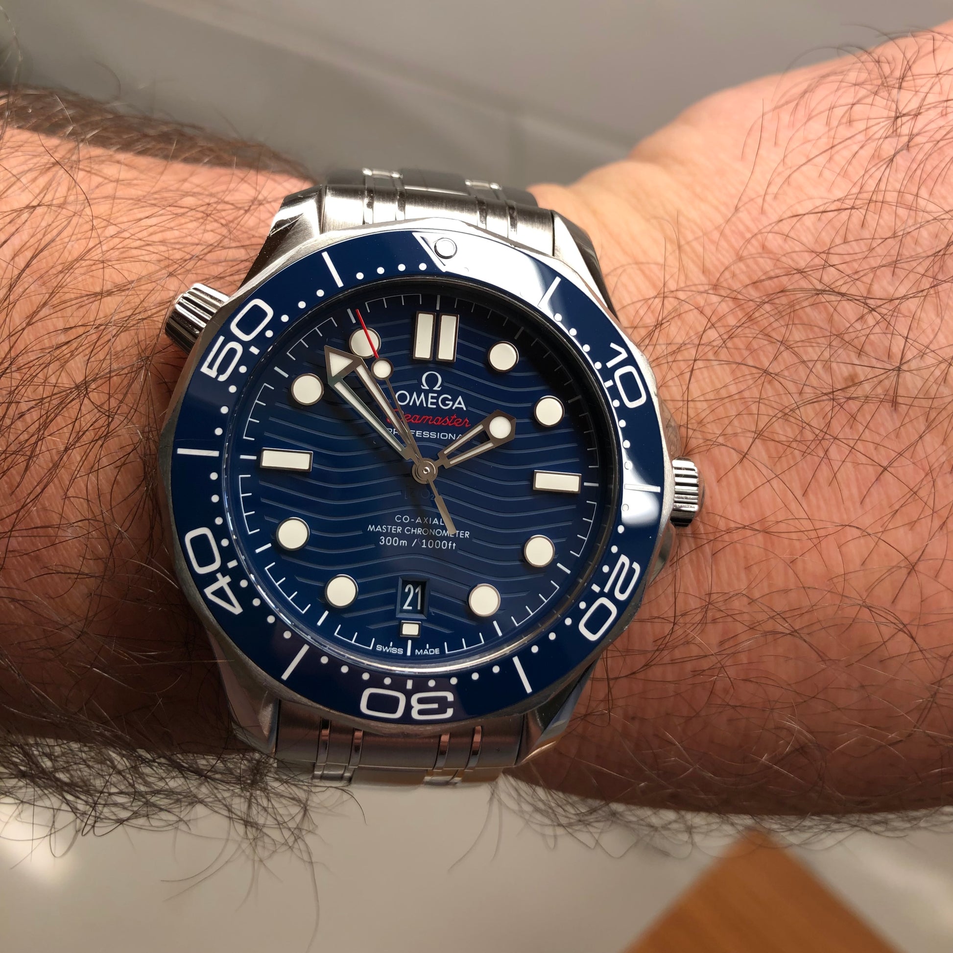 Omega Seamaster Diver 300M Blue 210.30.42.20.03.001 Wristwatch with Box and Papers - HASHTAGWATCHCO