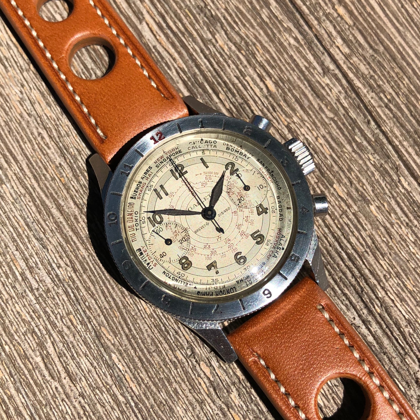 Vintage Gallet Flying Officer Clamshell Chronograph Stainless Steel 1st Gen Wristwatch - Hashtag Watch Company