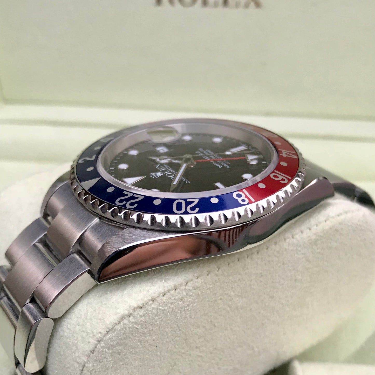 Rolex GMT MASTER II 16710 Pepsi Stainless Steel 2005 Wristwatch Box Papers - Hashtag Watch Company