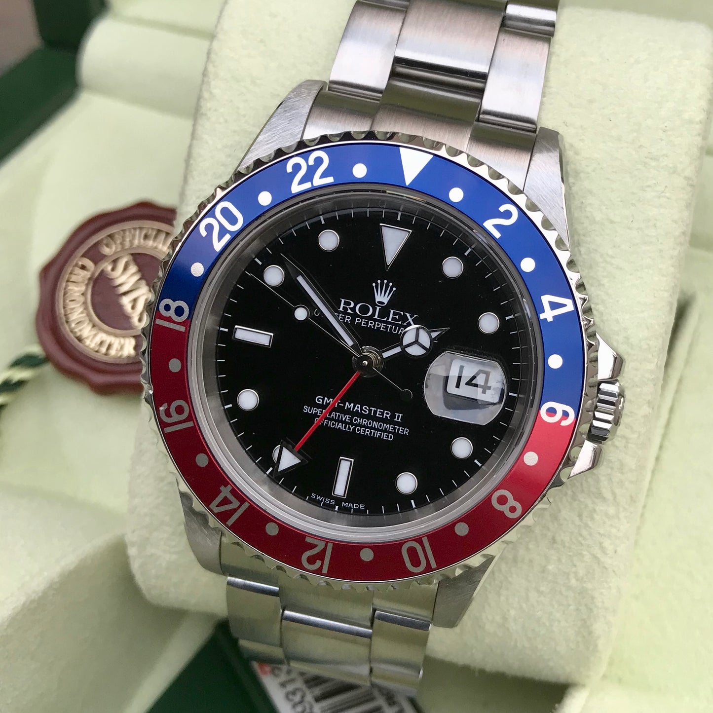 Rolex GMT MASTER II 16710 Pepsi Stainless Steel 2005 Wristwatch Box Papers - Hashtag Watch Company
