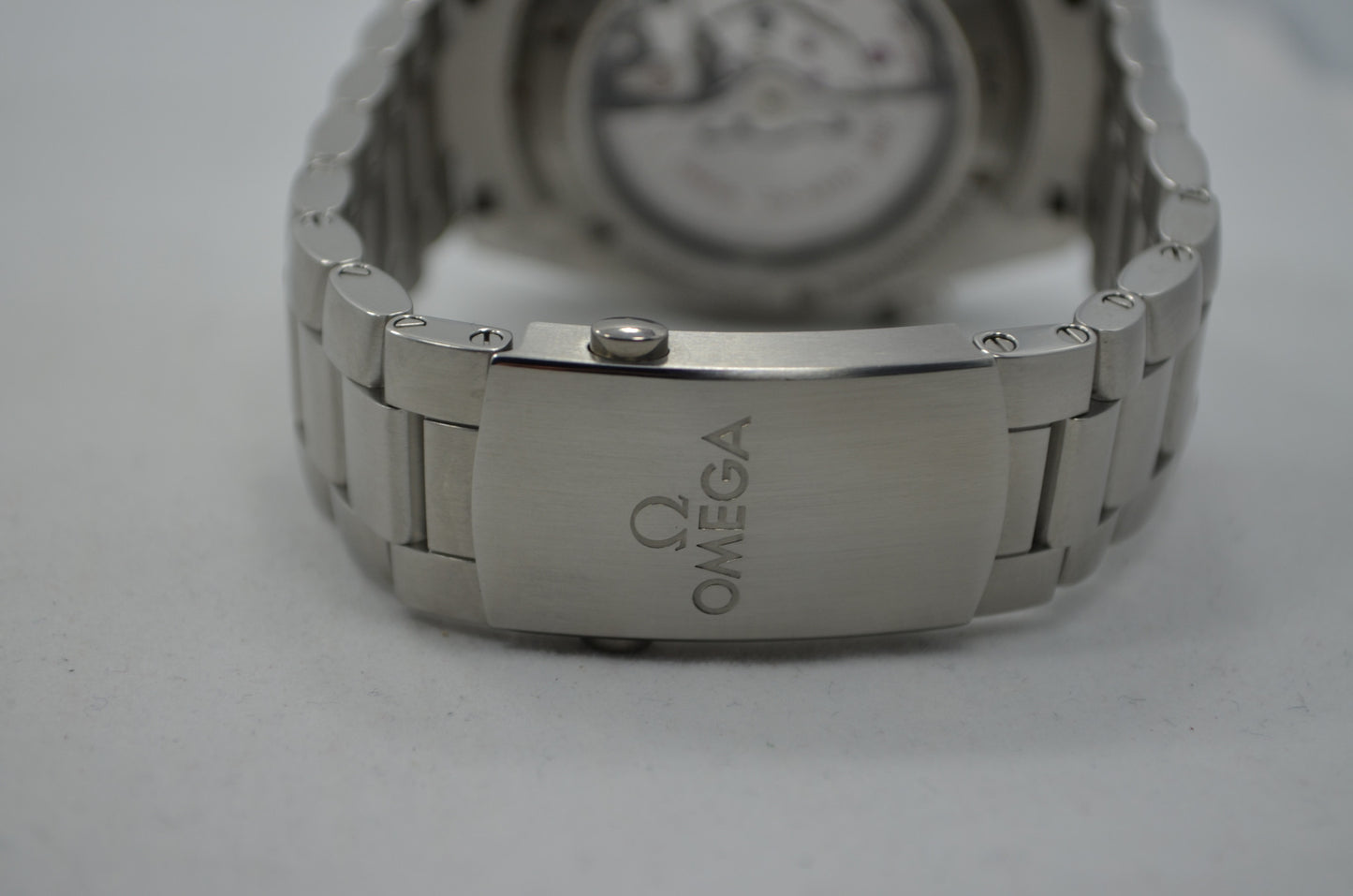 Omega 232.30.46.21.01.003 Seamaster Planet Ocean Professional 600M Master Co-Axial Watch - Hashtag Watch Company