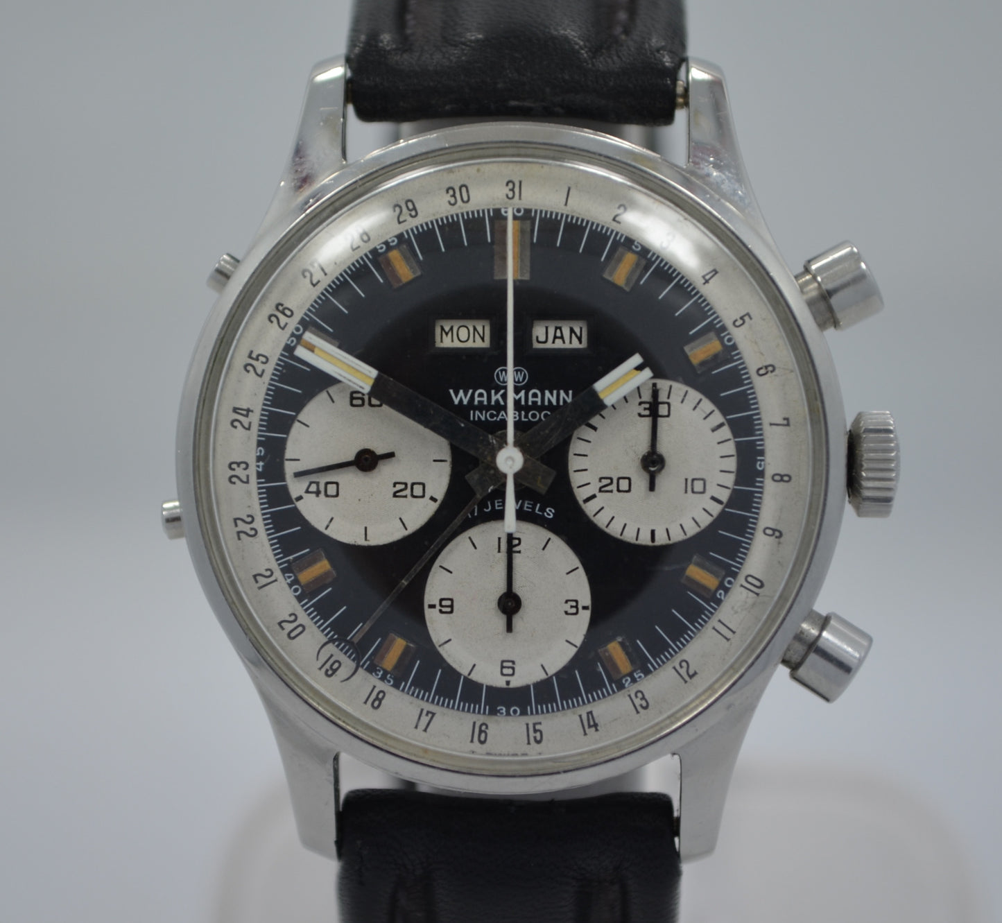 Vintage Wakmann Incabloc Chronograph Valjoux 72 1960's Steel Triple Date Watch - Hashtag Watch Company