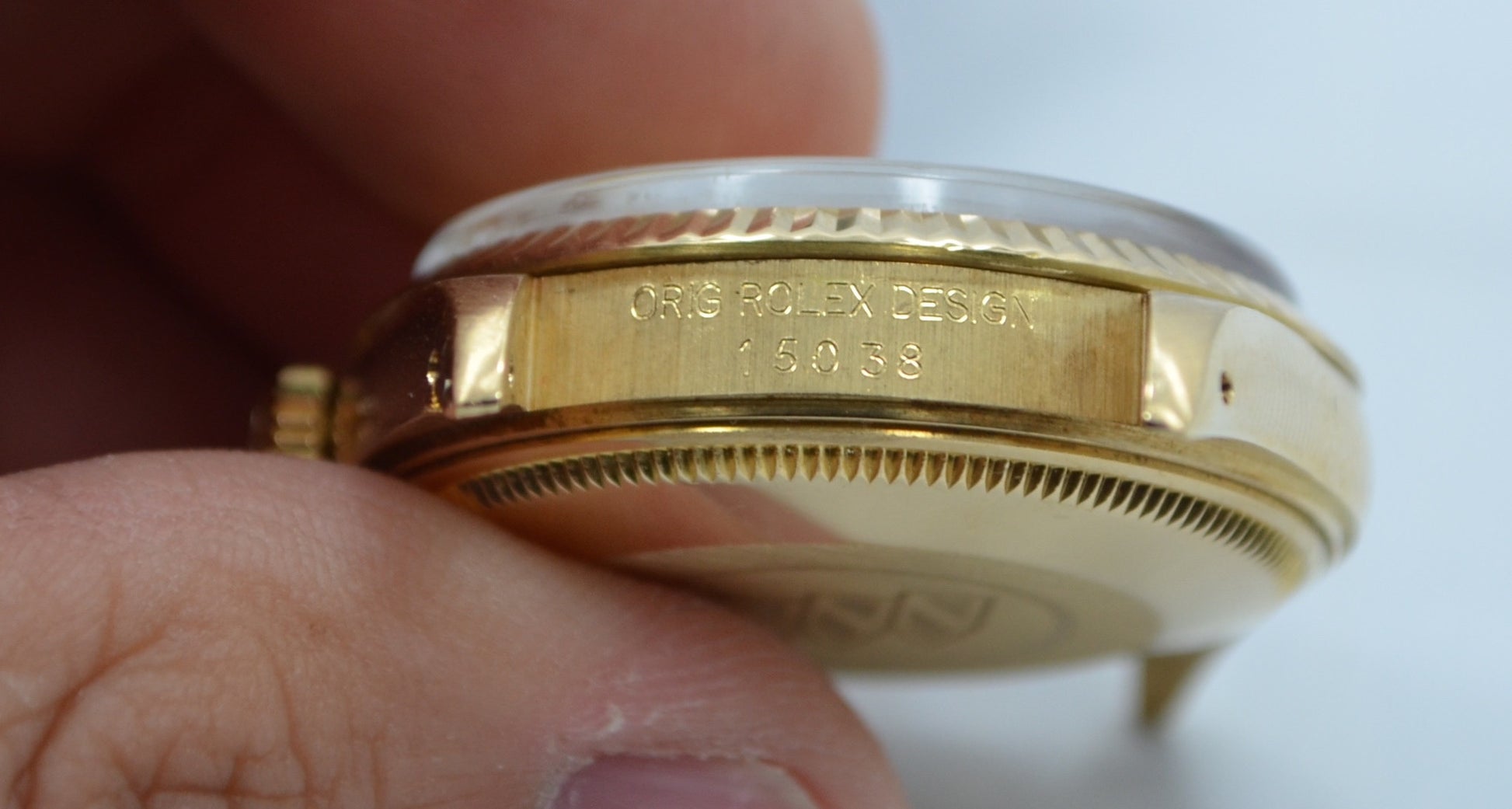 Vintage Rolex 15038 Oyster Perpetual Date 18K Yellow Gold 8.8 Mil 1985 Watch - Hashtag Watch Company
