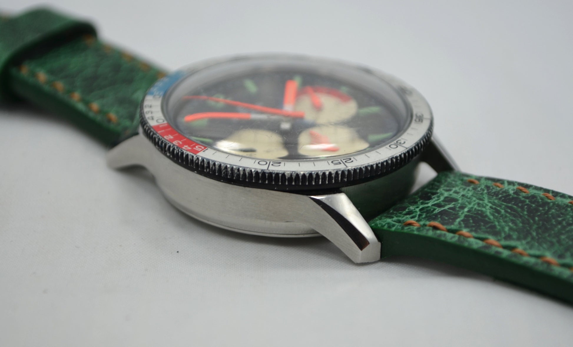 Vintage Breitling Steel Chronograph 7650 Co-Pilot Venus 178 Wristwatch 1960s - Hashtag Watch Company