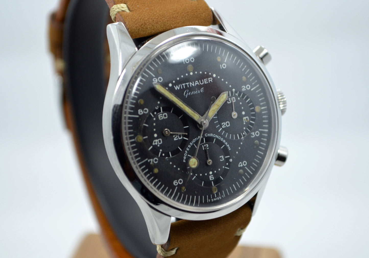 Vintage Wittnauer Professional Chronograph Steel Valjoux 72 Manual Wristwatch - Hashtag Watch Company