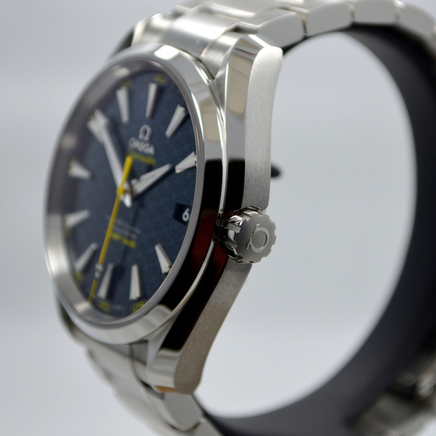 Omega Seamaster Aqua Terra James Bond SPECTRE 231.10.42.21.03.004 Steel Watch - Hashtag Watch Company