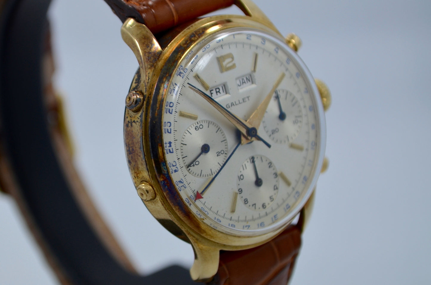 Vintage Gallet Solid 14K Yellow Gold Chronograph Triple Date Valjoux 72C Watch - Hashtag Watch Company