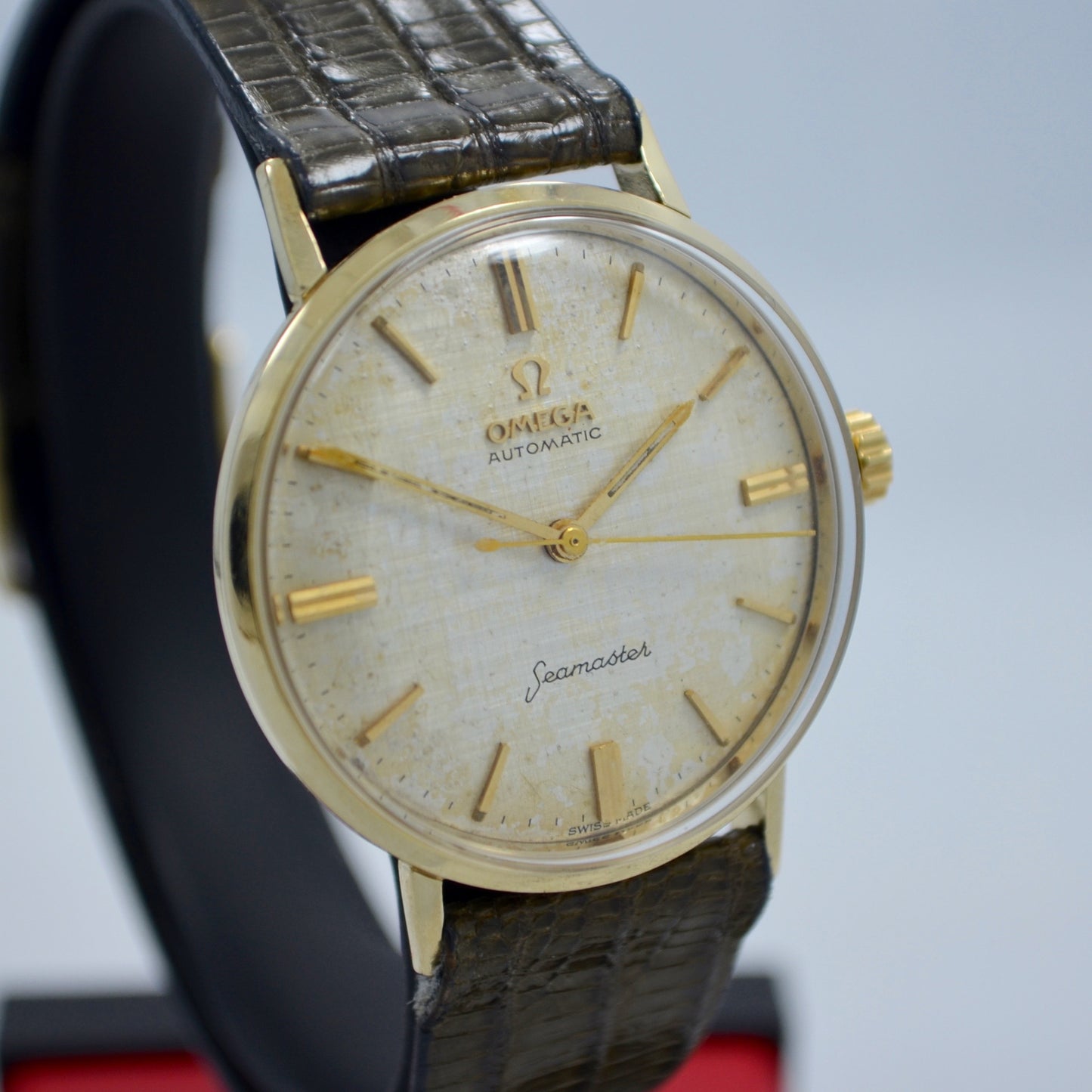 Vintage Omega Seamaster 6590-1 14K Solid Yellow Gold Cal. 550 Automatic Watch - Hashtag Watch Company