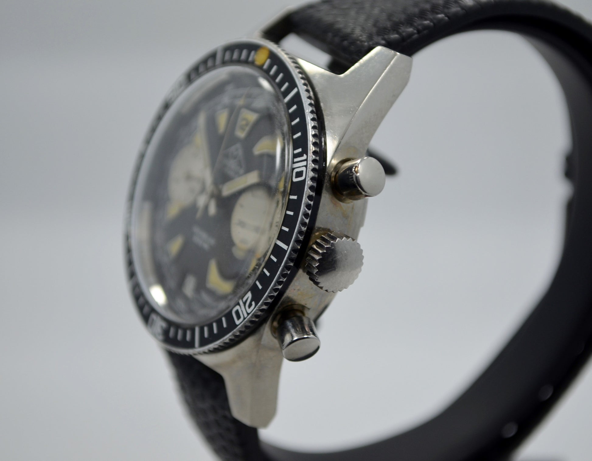 Vintage Mondaine Incabloc 200 Steel Chronograph Valjoux 7784 TROPICAL Watch - Hashtag Watch Company