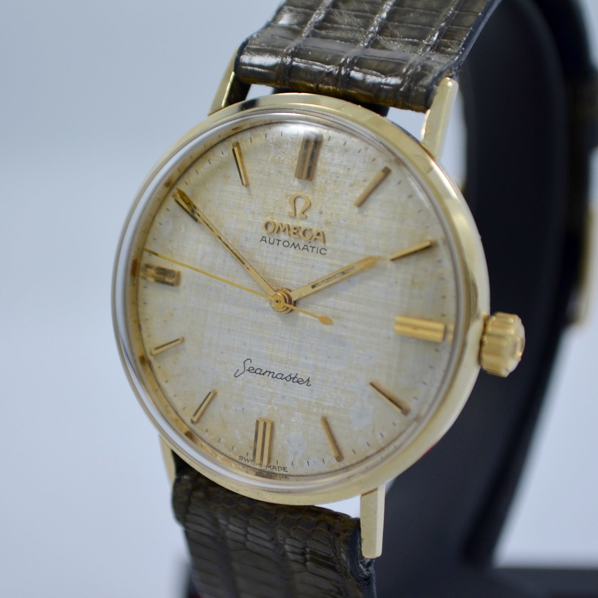 Vintage Omega Seamaster 6590-1 14K Solid Yellow Gold Cal. 550 Automatic Watch - Hashtag Watch Company