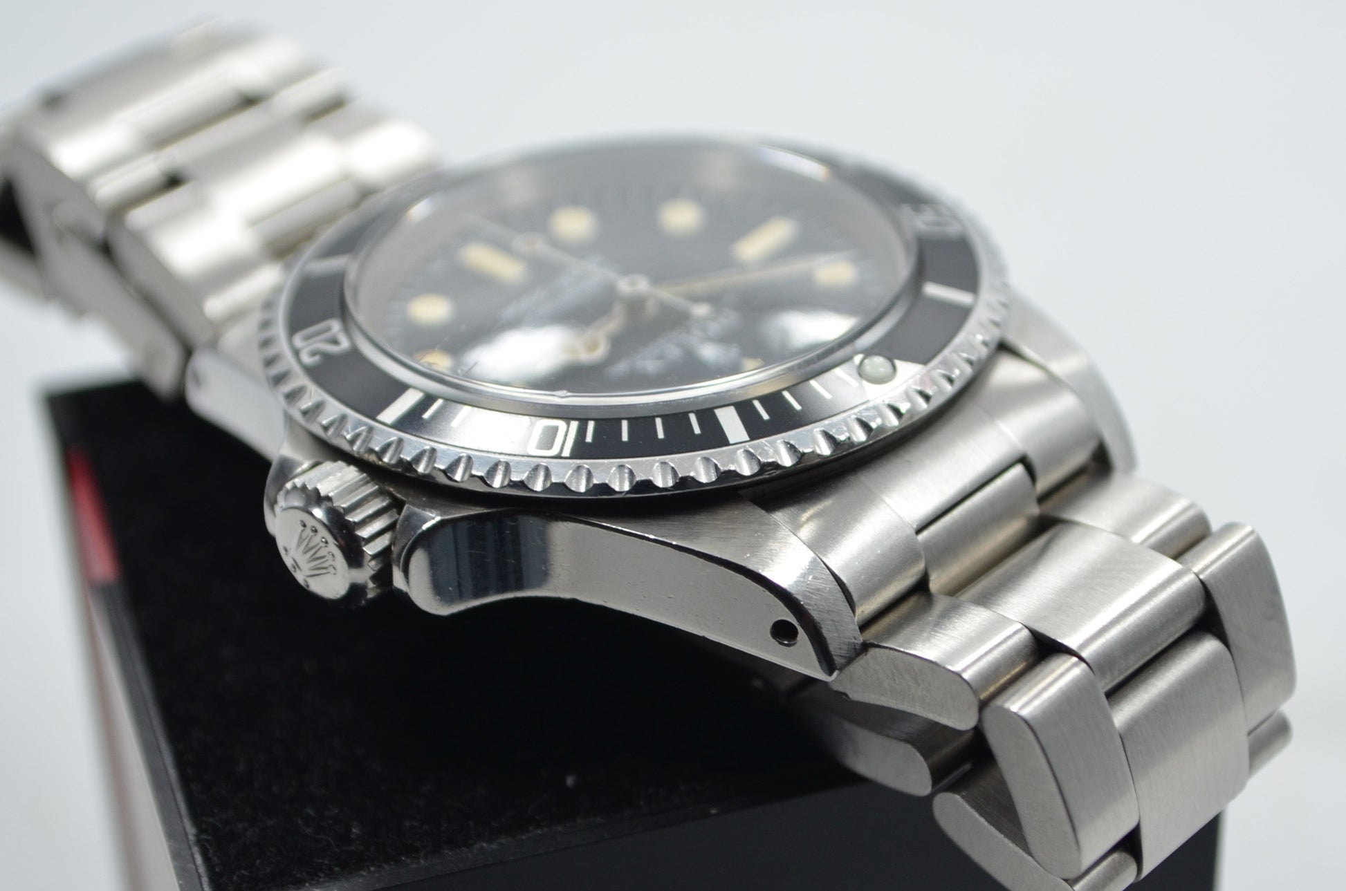 Vintage Rolex 5513 Submariner Stainless Steel 7.2 Mil Wristwatch 1981 Box Papers - Hashtag Watch Company