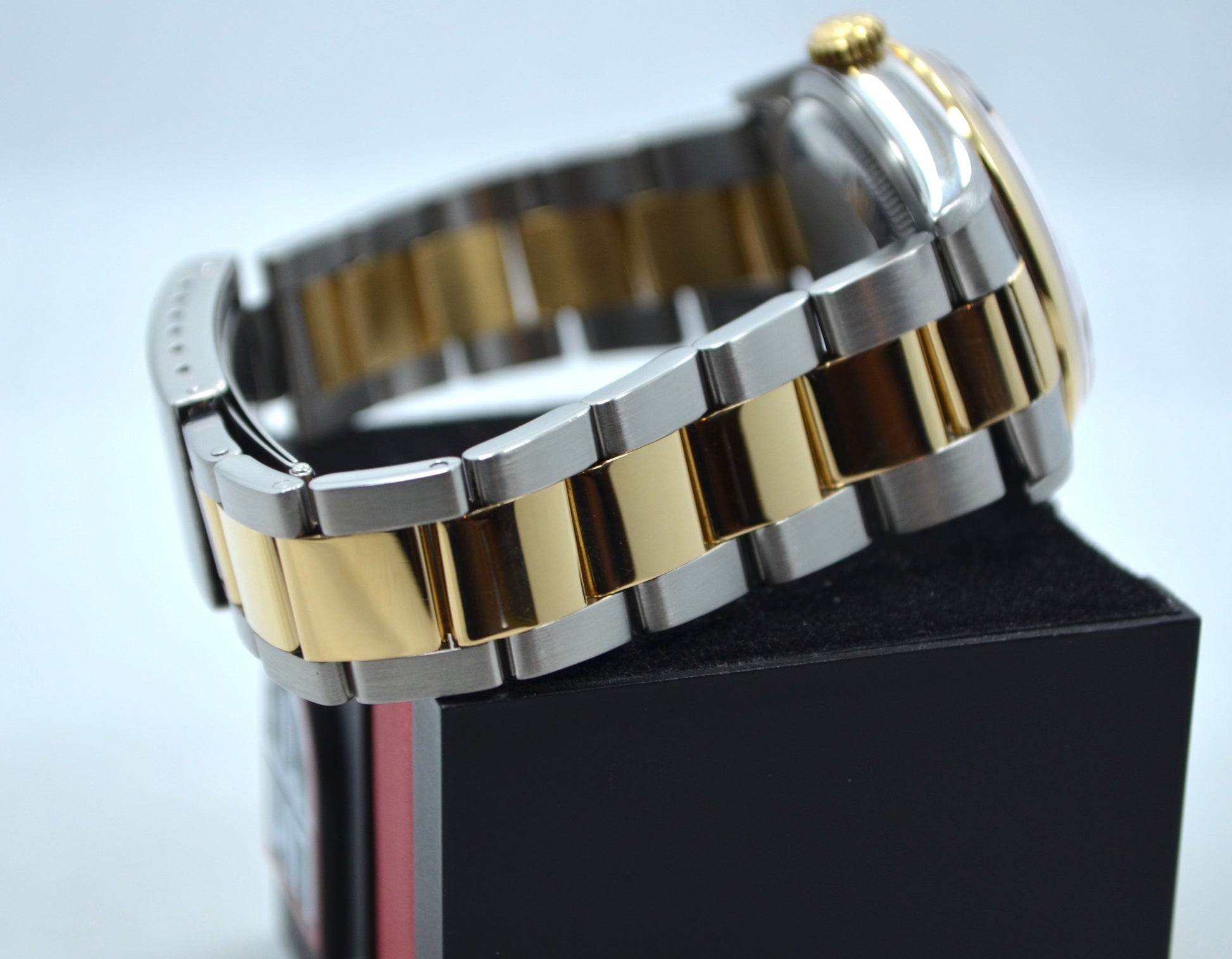 Rolex Datejust 16203 Two Tone Stainless Steel 18K Yellow Gold "S" Serial Circa 1993 Blue Wristwatch - Hashtag Watch Company