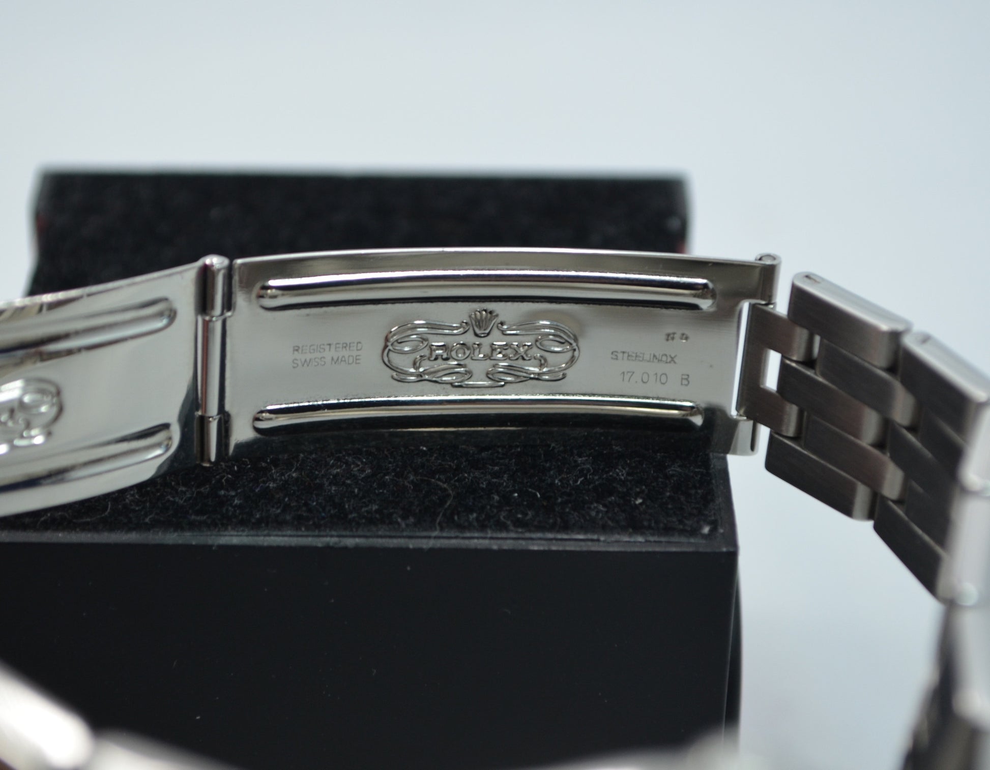 Vintage Rolex Oysterquartz 17014 Datejust Steel 18K Wristwatch 1985 Box Papers "New Old Stock!" - Hashtag Watch Company