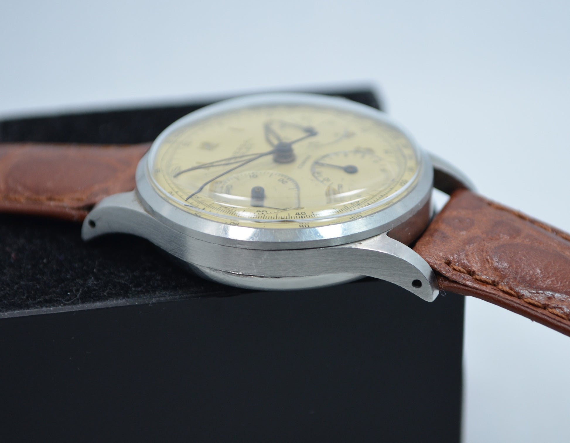 Vintage Universal Geneve Compax Türler Signed Steel Chronograph Cal. 285 Wristwatch 1950's - Hashtag Watch Company