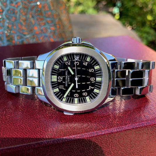 Patek Philippe Jumbo Aquanaut 5065 Stainless Steel Automatic Wristwatch 5065/1A - Hashtag Watch Company