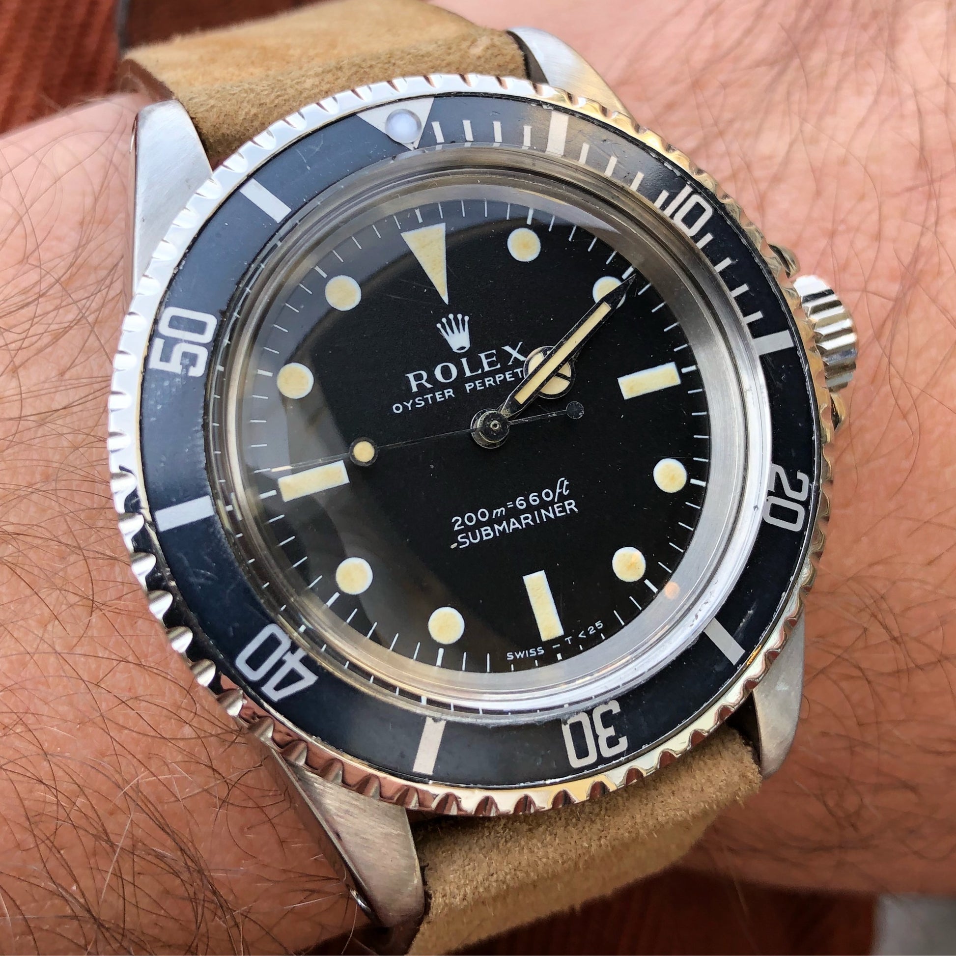 Vintage Rolex Submariner 5513 Meters First Cream Patina 1968 Automatic Cal 1520 Wristwatch - Hashtag Watch Company