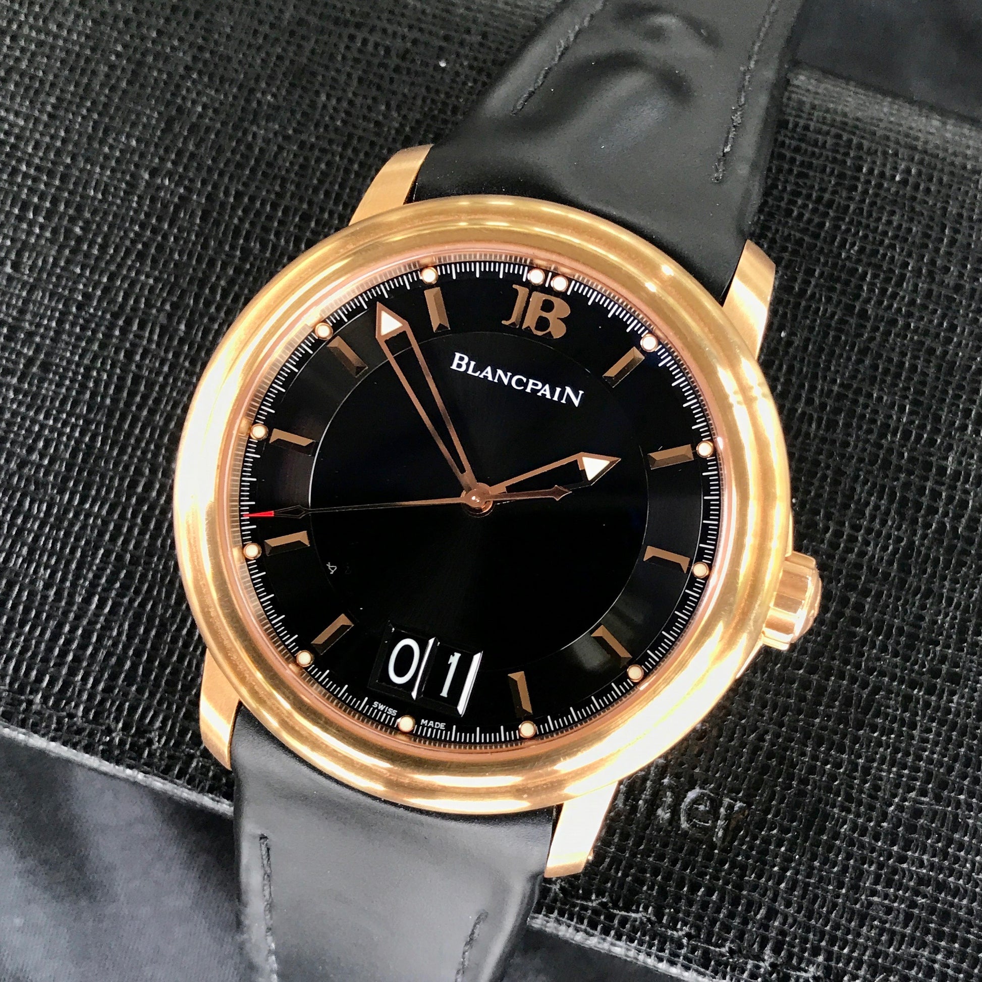 Blancpain Leman Serie Limitee Big Date 2850 18K Rose Gold Rubber Automatic Black Wristwatch - Hashtag Watch Company