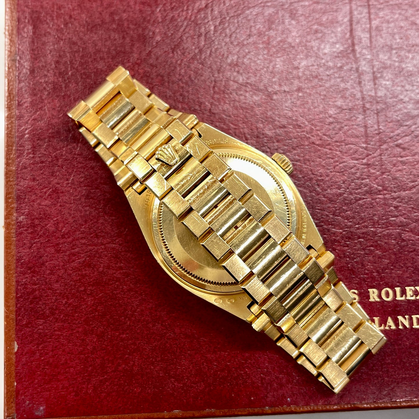 1981 Vintage Rolex Oysterquartz President 19018 Day Date 18K Yellow Gold Wristwatch - Hashtag Watch Company