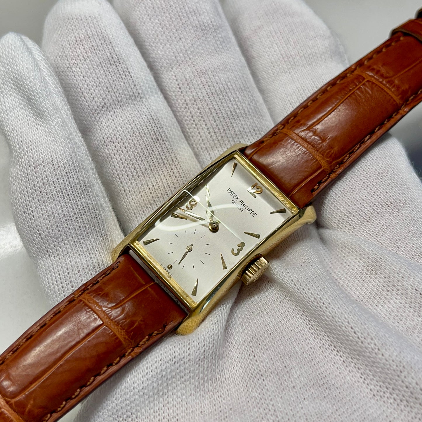 Vintage 1950’s Patek Philippe Hour Glass 2468 Sigma Silver Dial Dress Wristwatch - Hashtag Watch Company