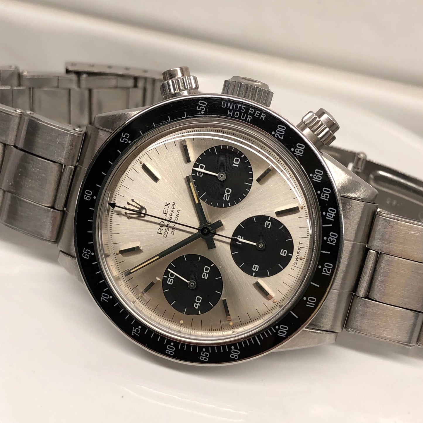 1966 Rolex Daytona 6240 Cosmograph Silver Steel Oyster Chronograph Wristwatch - Hashtag Watch Company