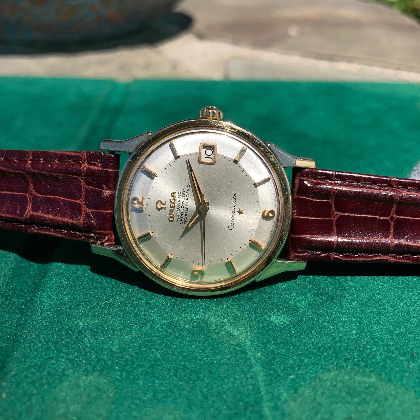 Vintage Omega Constellation 168.005 Chronometer Cal. 561 Automatic Gold Top Steel Wristwatch Circa 1966 - Hashtag Watch Company