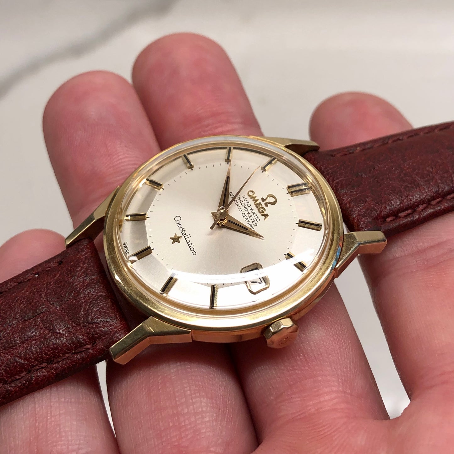 1966 Vintage Omega Constellation 168.005 Chronometer Cal. 561 Automatic 14K Solid Gold Wristwatch - Hashtag Watch Company