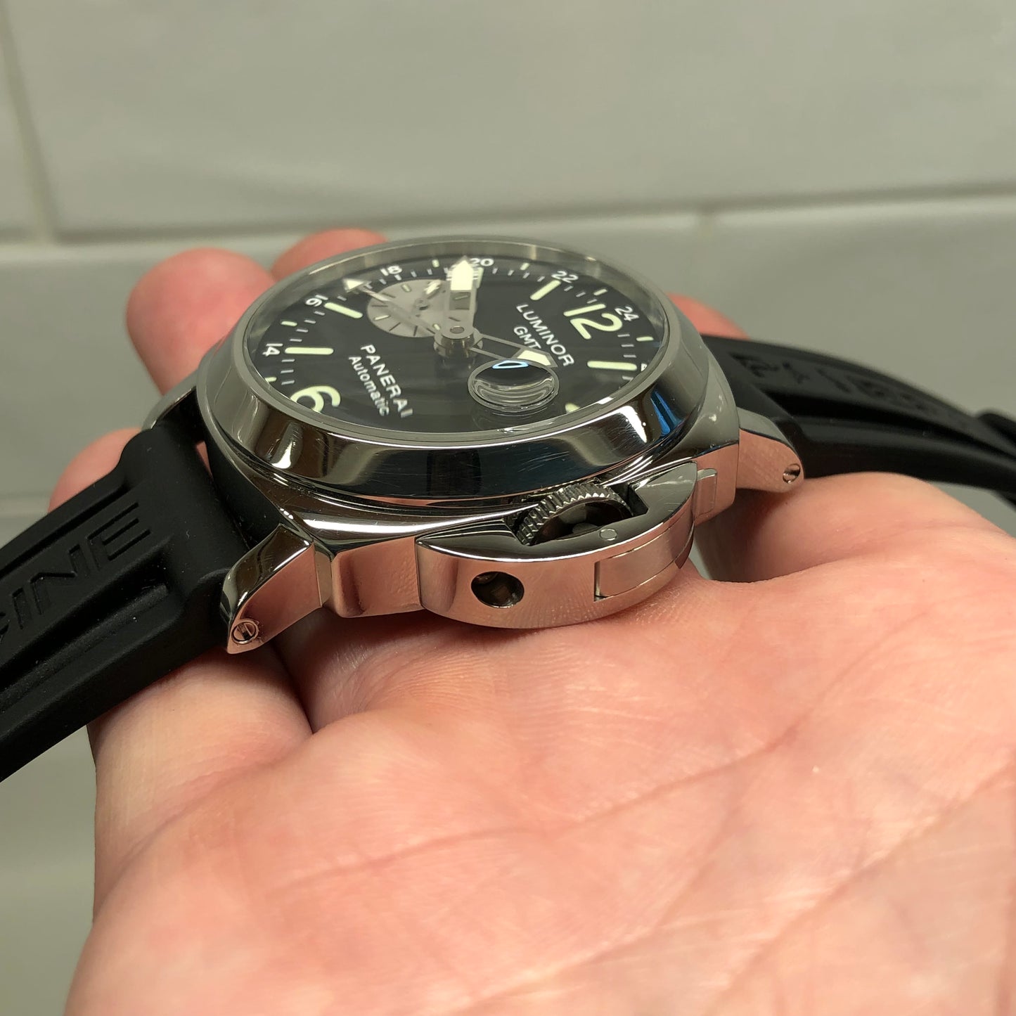 2002 Panerai Luminor GMT PAM 88 Automatic Stainless Steel 44mm Wristwatch - Hashtag Watch Company