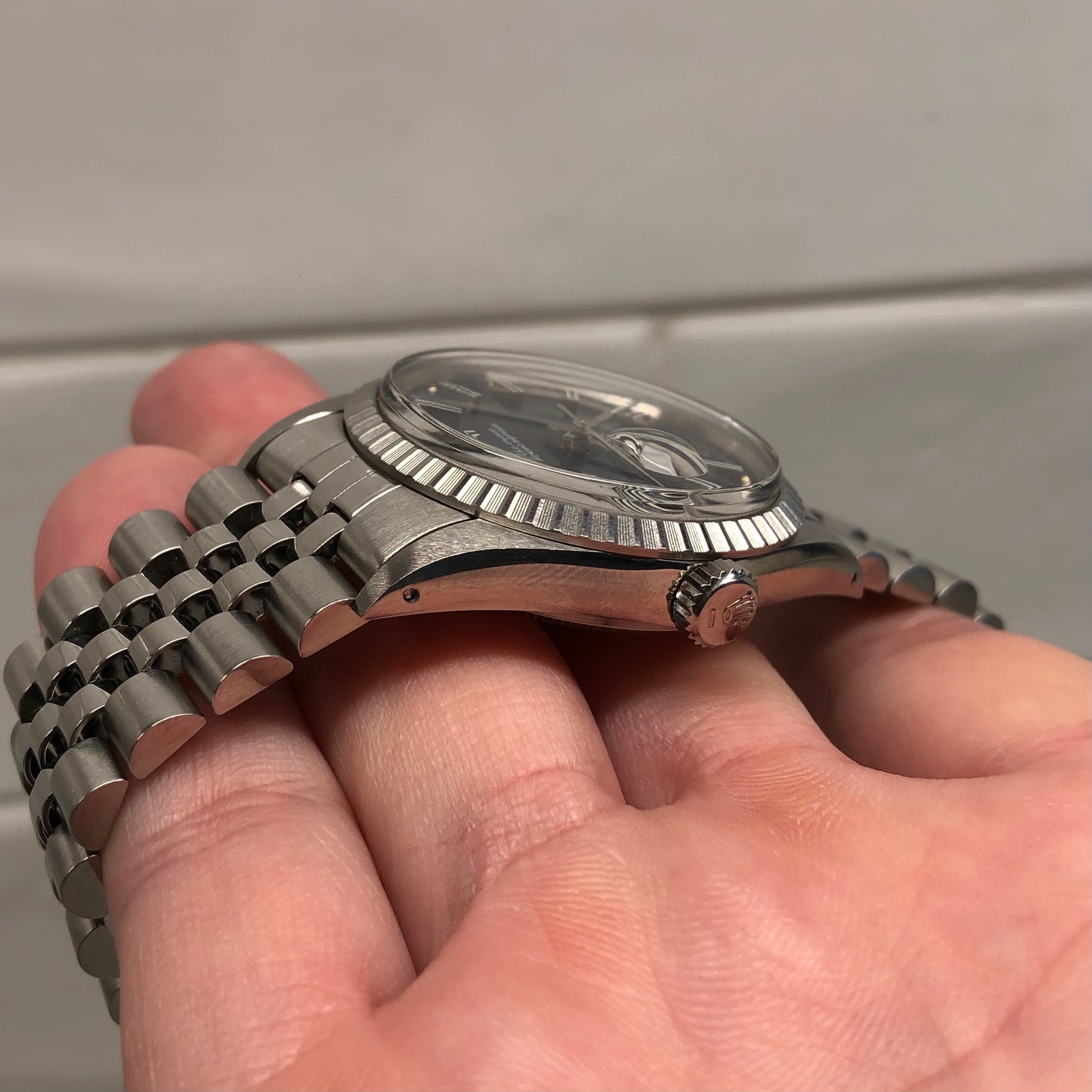 1985 Vintage Rolex Datejust 16030 Steel Blue Engine Turned Automatic Wristwatch - Hashtag Watch Company