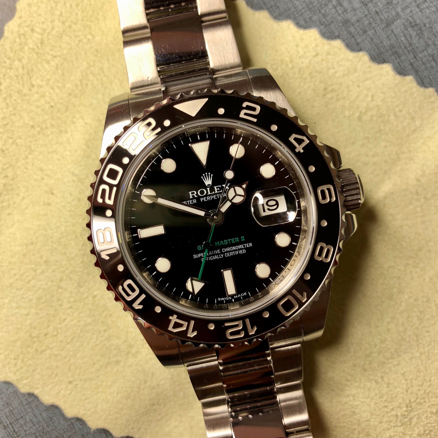 Rolex GMT Master II 116710 Ceramic Steel Automatic Z Series Wristwatch - Hashtag Watch Company