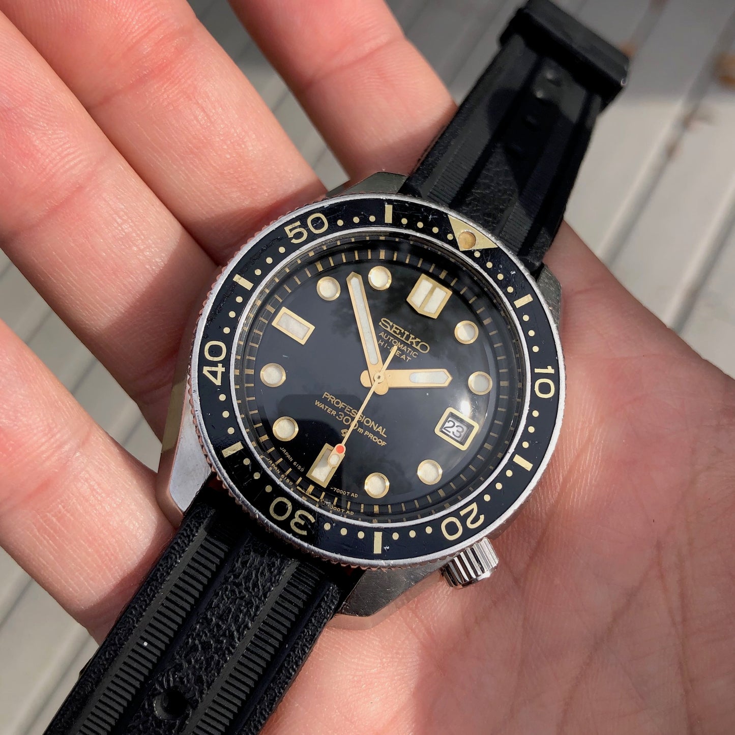 Vintage Seiko Professional 6159-7001 Diver 300 Hi-Beat Steel Automatic 44mm Wristwatch - Hashtag Watch Company