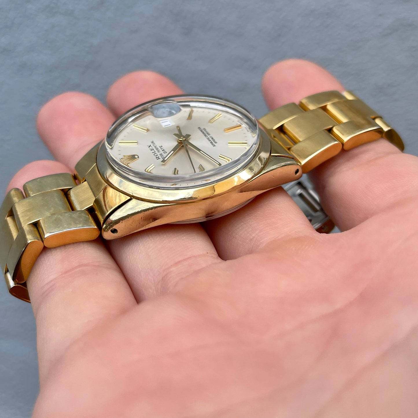 1970 Vintage Rolex Oyster Perpetual Date 1550 Silver Stick Cal. 1570 Automatic Gold Shell Wristwatch - Hashtag Watch Company