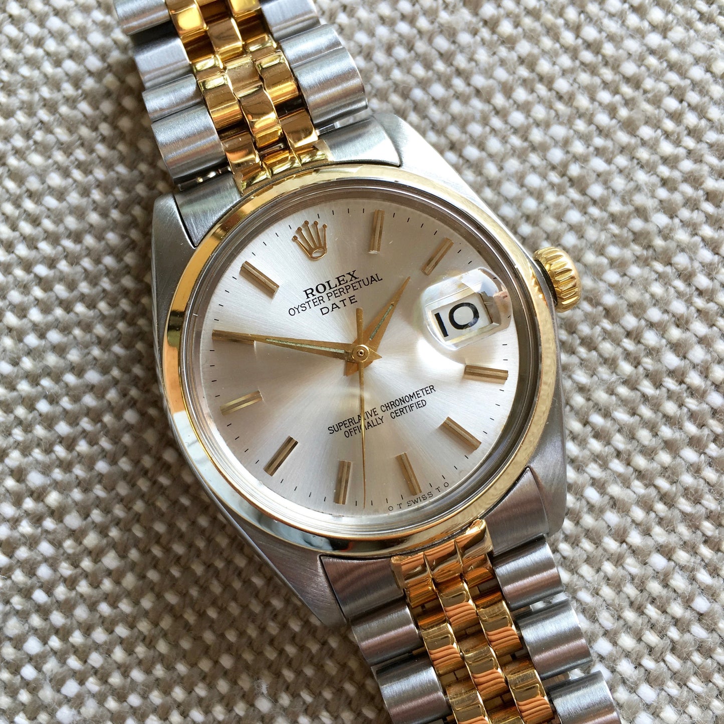 Vintage Rolex Date 1500 Two Tone Steel 18K Jubilee Cal. 1560 1964 Silver Stick Watch - Hashtag Watch Company